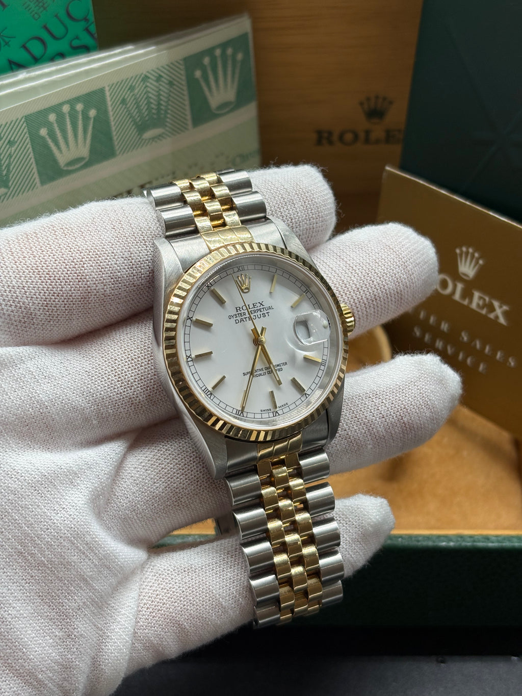 Rolex Datejust 36mm White Dial Full-Set Ref. 16233