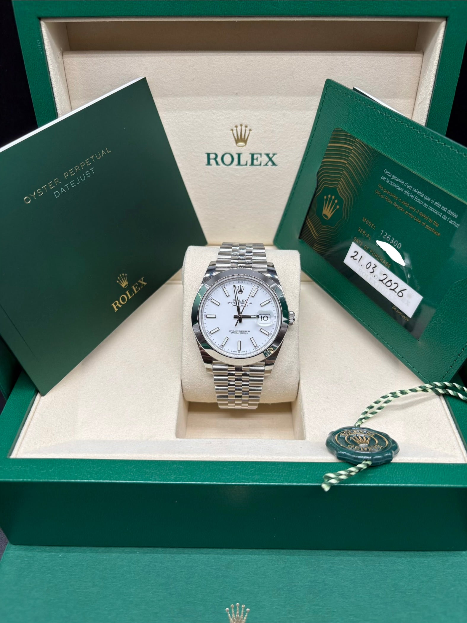 Rolex Datejust 41mm White Dial Jubilee Bracelet 2026 Full Set