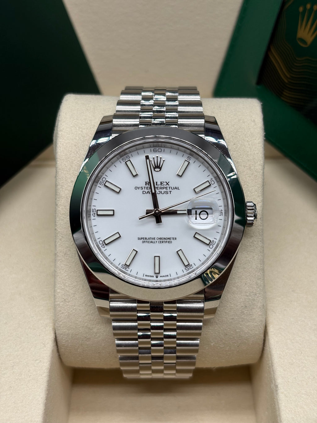 Rolex Datejust 41mm White Dial Jubilee Bracelet 2026 Full Set