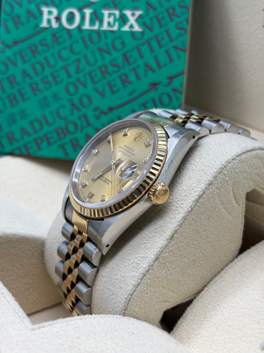 Rolex Datejust 36mm Champagne Diamond Dial Full Set