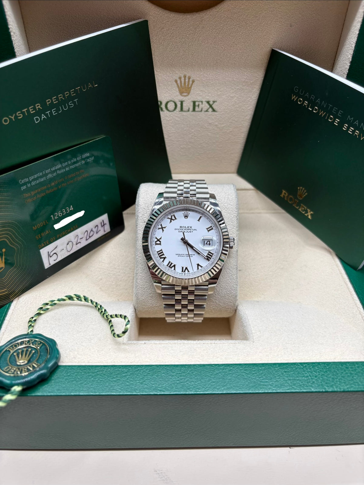 Rolex Datejust 41mm White Roman Dial Full-Set