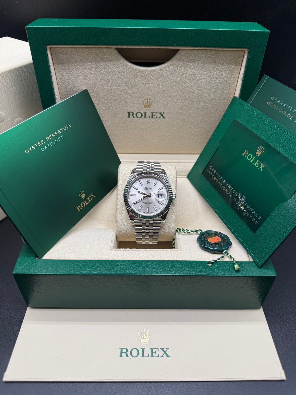 Rolex Datejust 41mm Stainless Steel Silver Dial