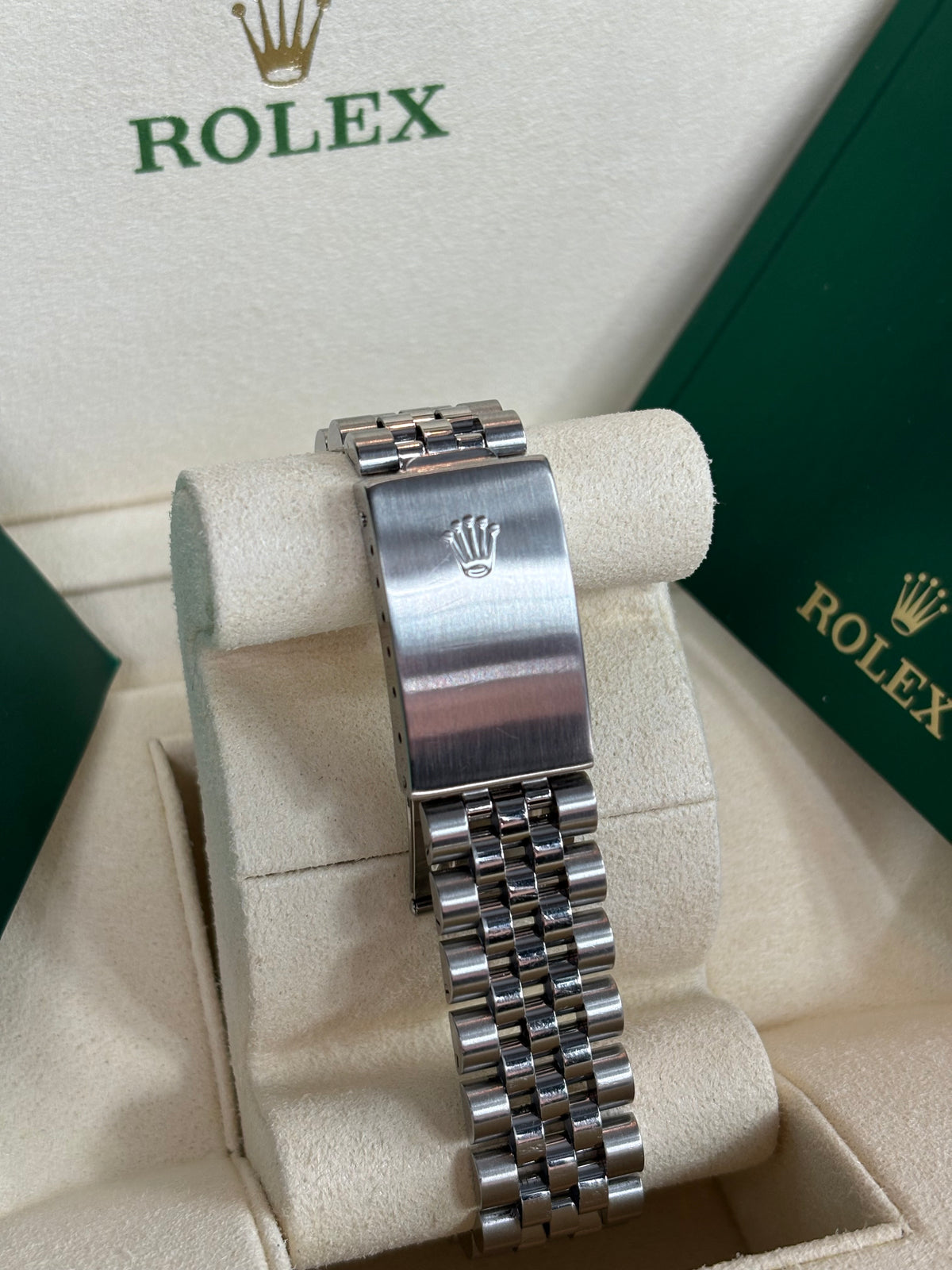 Rolex Datejust 36mm Silver Index Dial Steel & White Gold - Ref. 16234