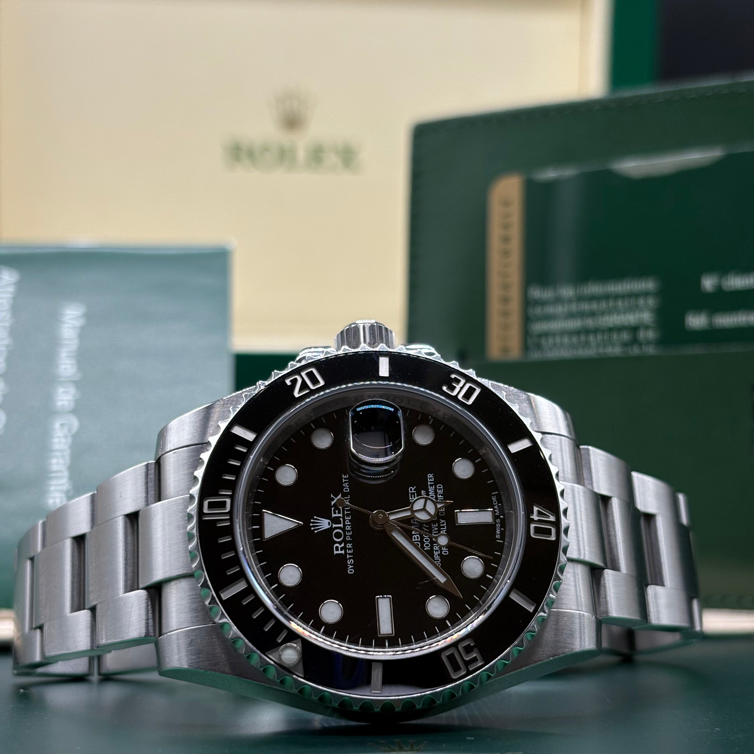 Rolex Submariner Date 40 Black Cerachrom Bezel Black Dial Oystersteel - Ref. 116610LN