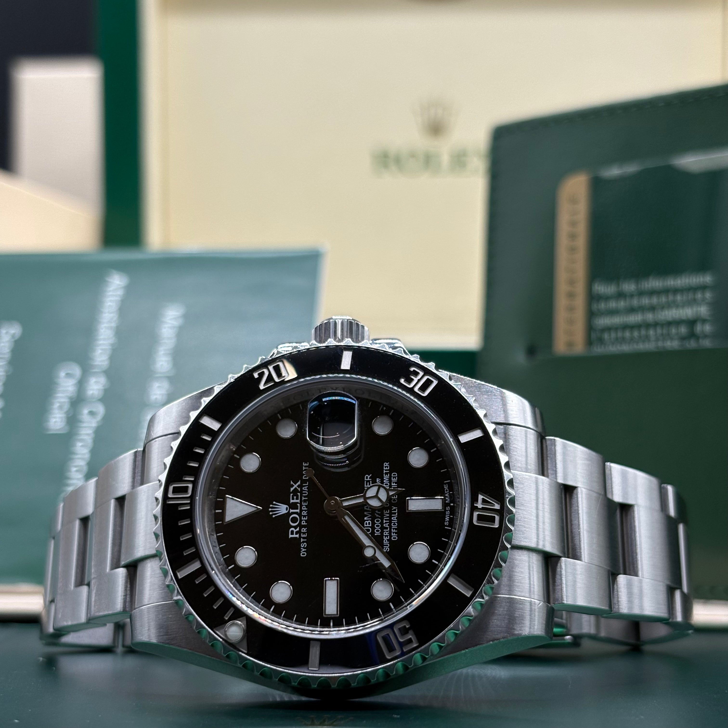 Rolex Submariner Date 40 Black Cerachrom Bezel Black Dial Oystersteel - Ref. 116610LN