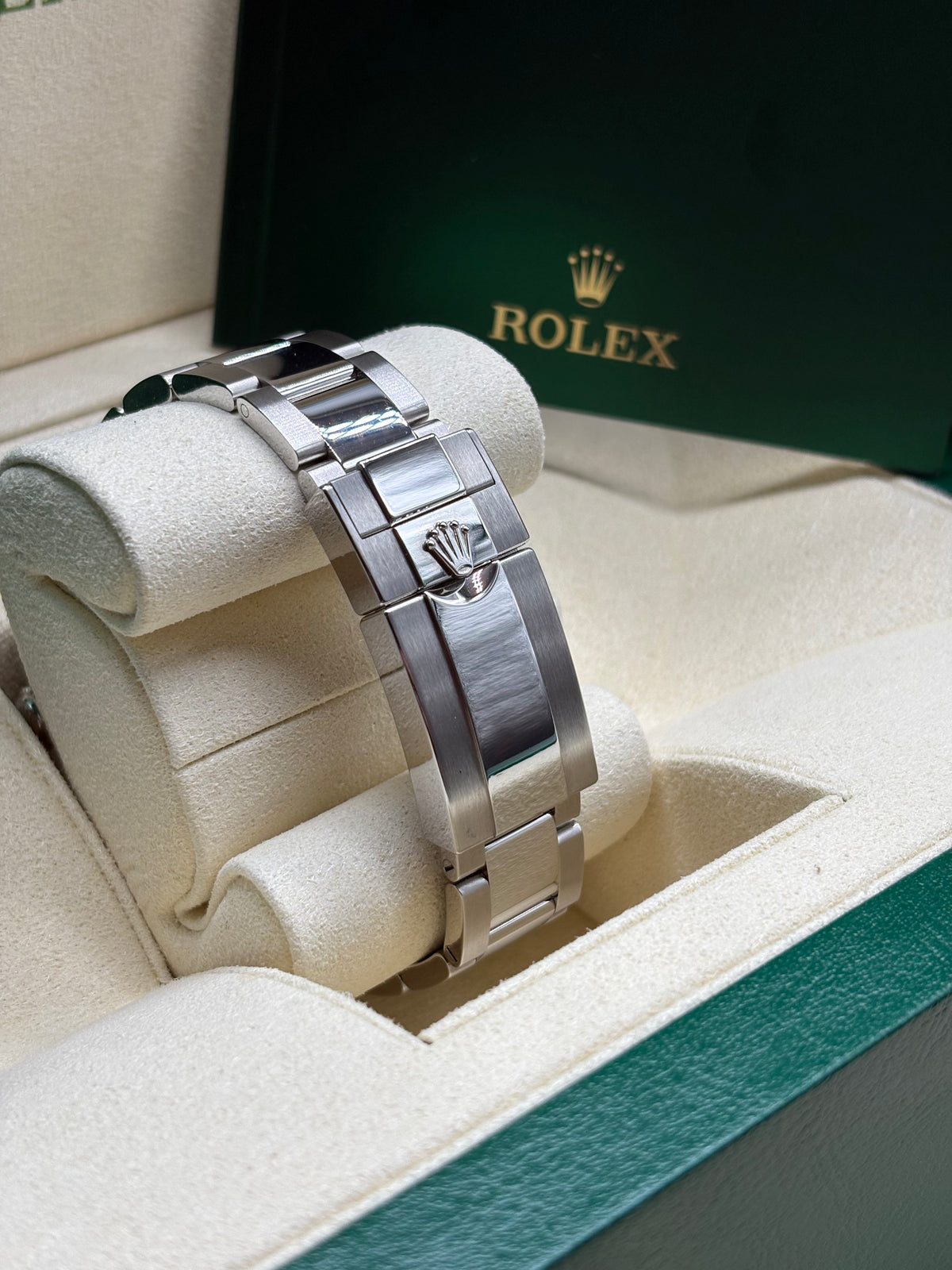 Back view of the 2024 Rolex GMT Master II Sprite Oyster bracelet with folding Oysterlock safety clasp