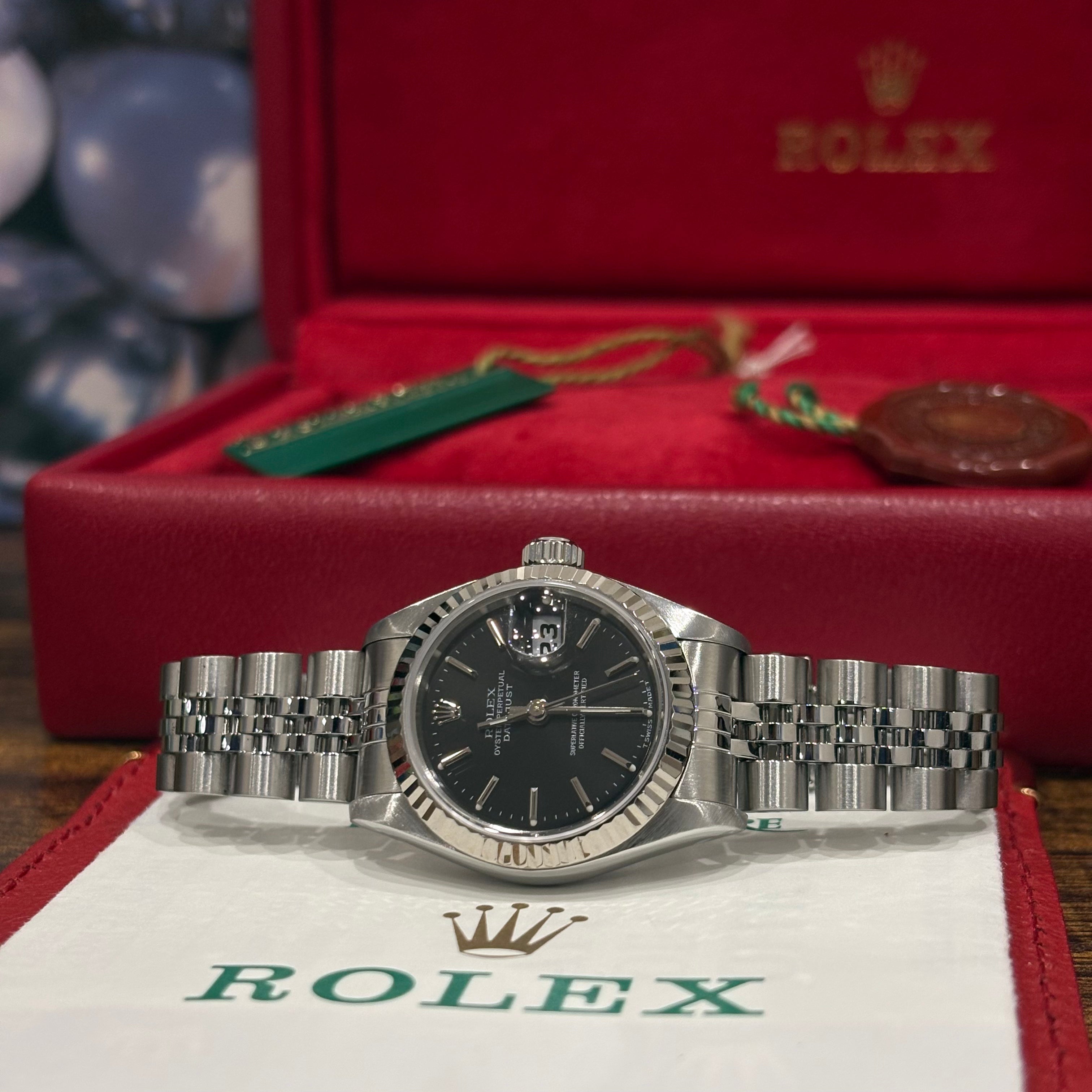 Rolex Lady Datejust 69174 black dial full set with red Rolex presentation box, papers and tags