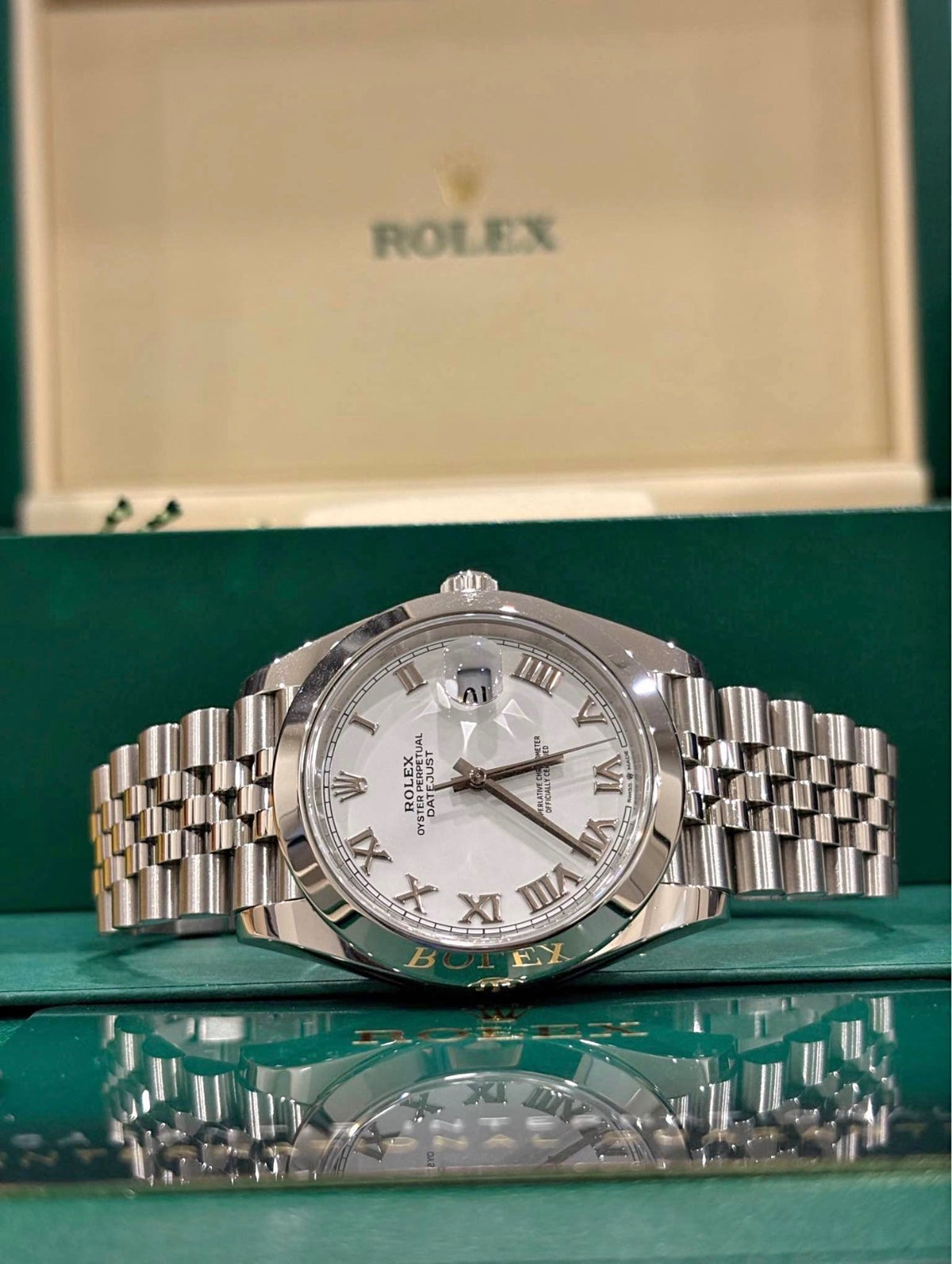 Rolex Datejust 41 White Roman Dial Oystersteel - Ref. 126300