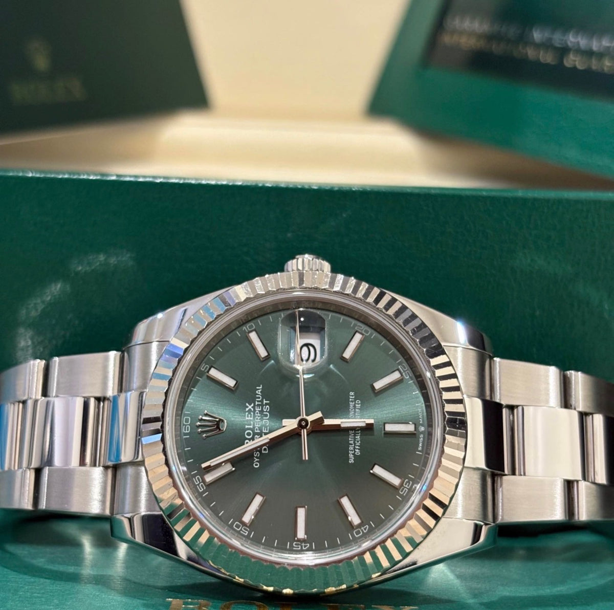 Rolex Datejust 41 Mint Green Dial Oystersteel - Ref. 126334