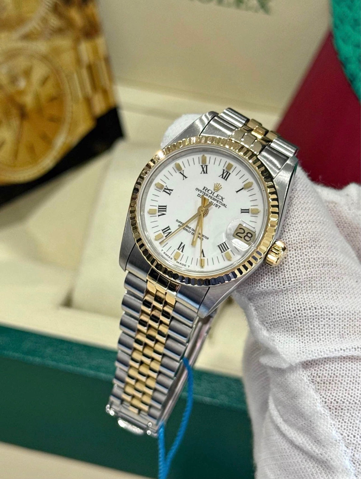 Rolex Datejust 31 White Roman Dial Oystersteel and 18K Yellow Gold - Ref. 68273