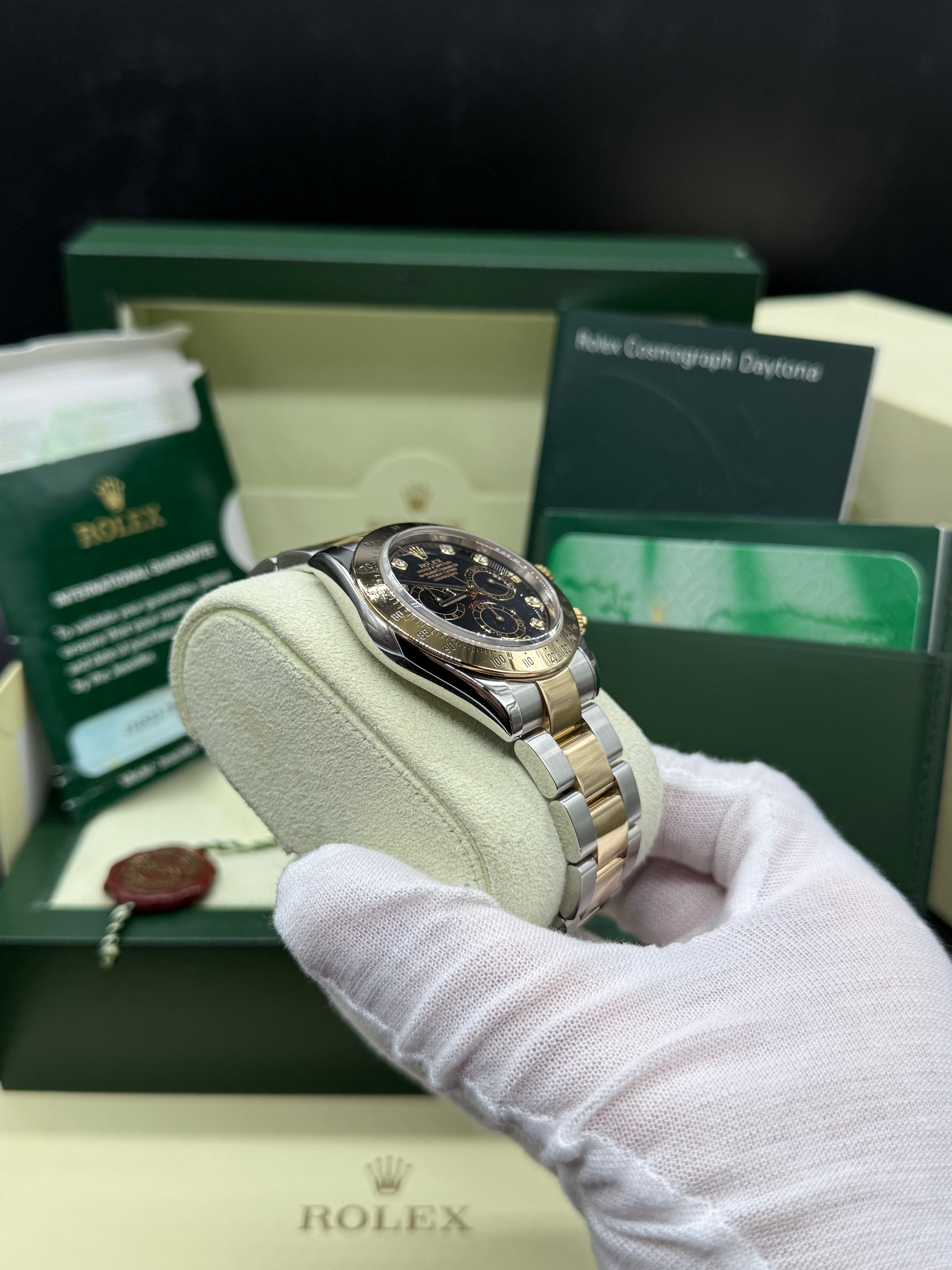 Rolex Daytona Chronograph 40mm Black Diamond Dial