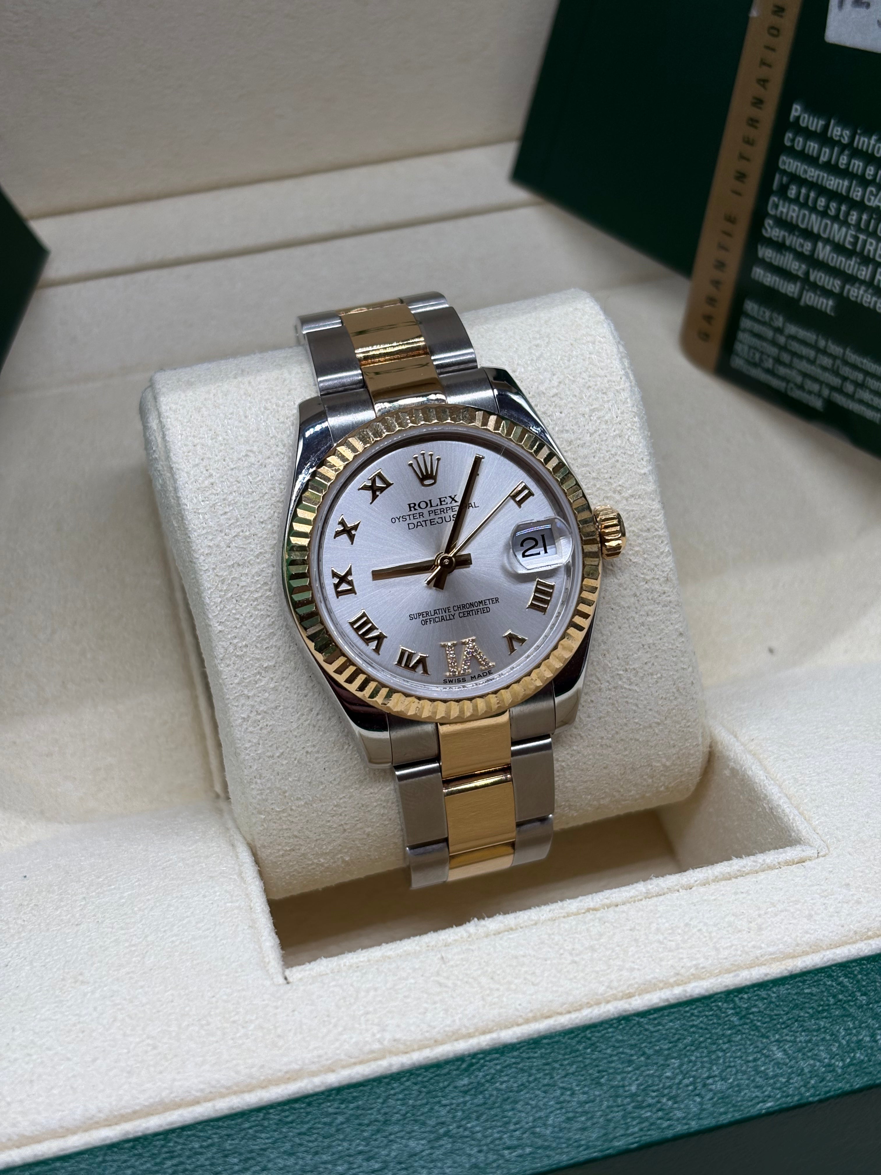 Rolex Lady-Datejust 31 Silver Roman Dial Oystersteel and 18K Yellow Gold - Ref. 178273