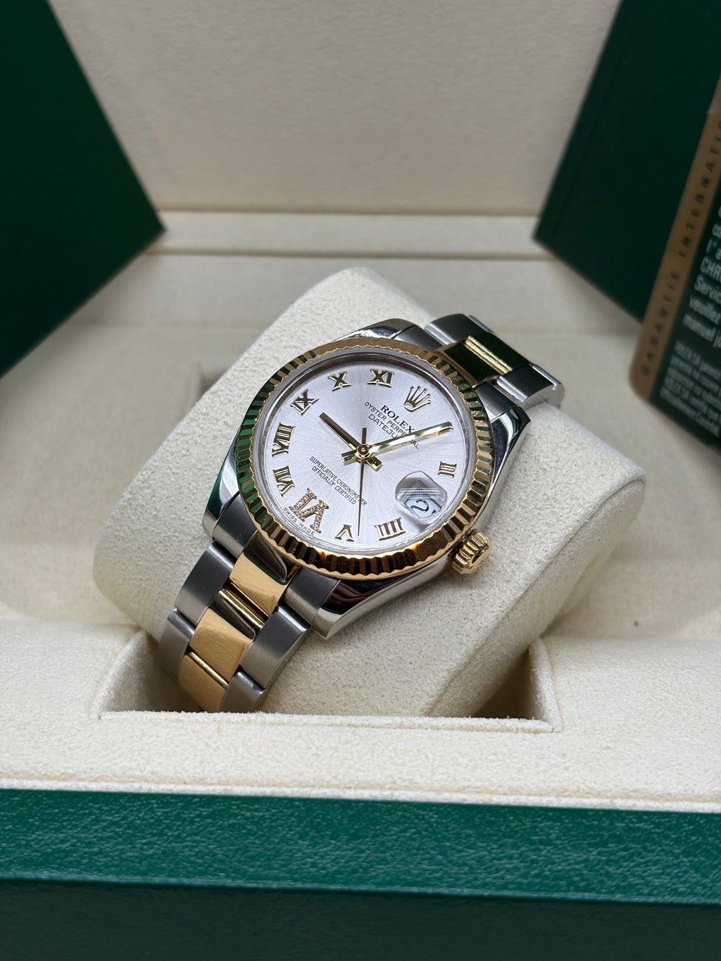 Rolex Lady-Datejust 31 Silver Roman Dial Oystersteel and 18K Yellow Gold - Ref. 178273