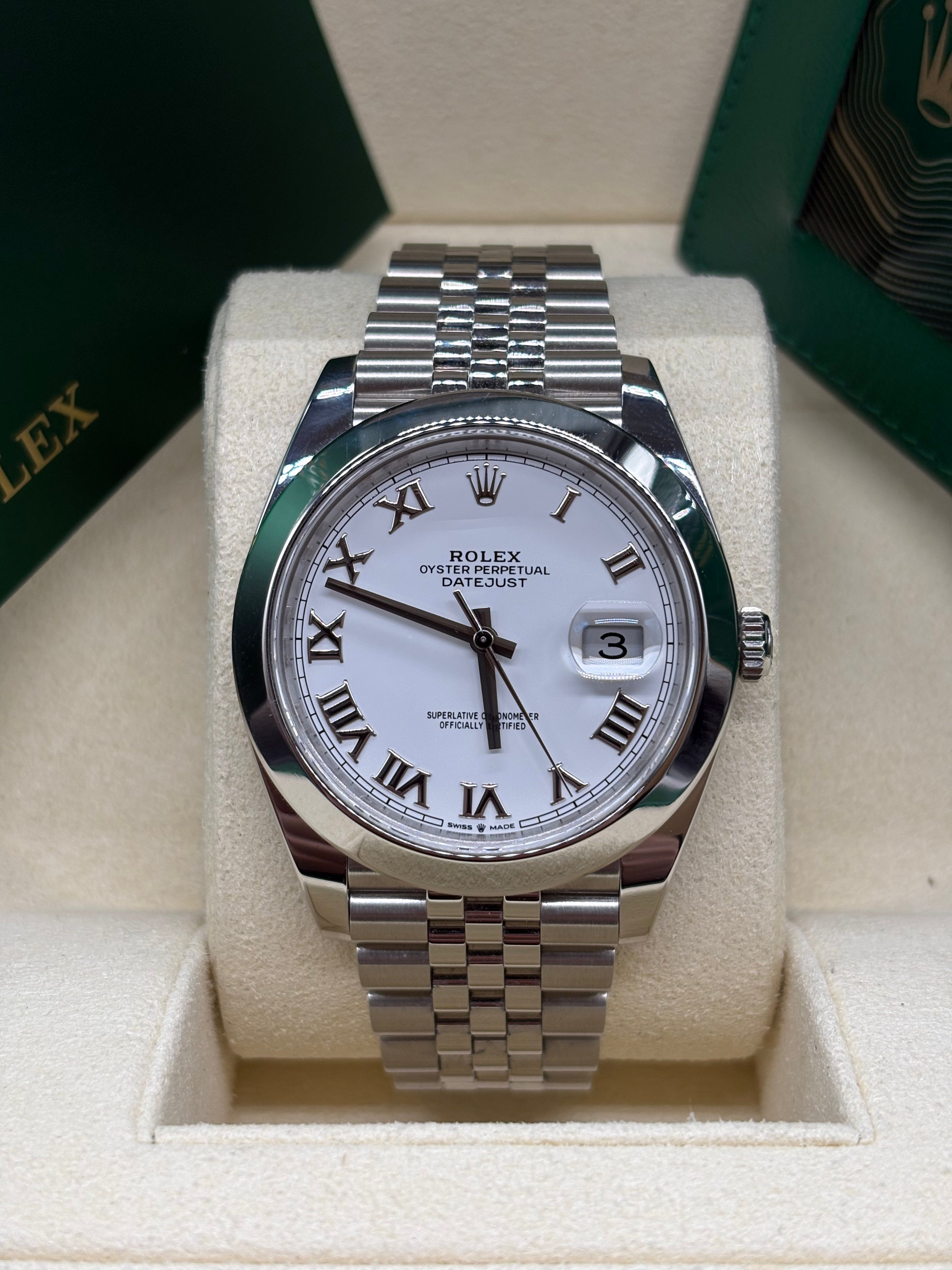 Rolex Datejust 41 White Roman Dial Oystersteel - Ref. 126300
