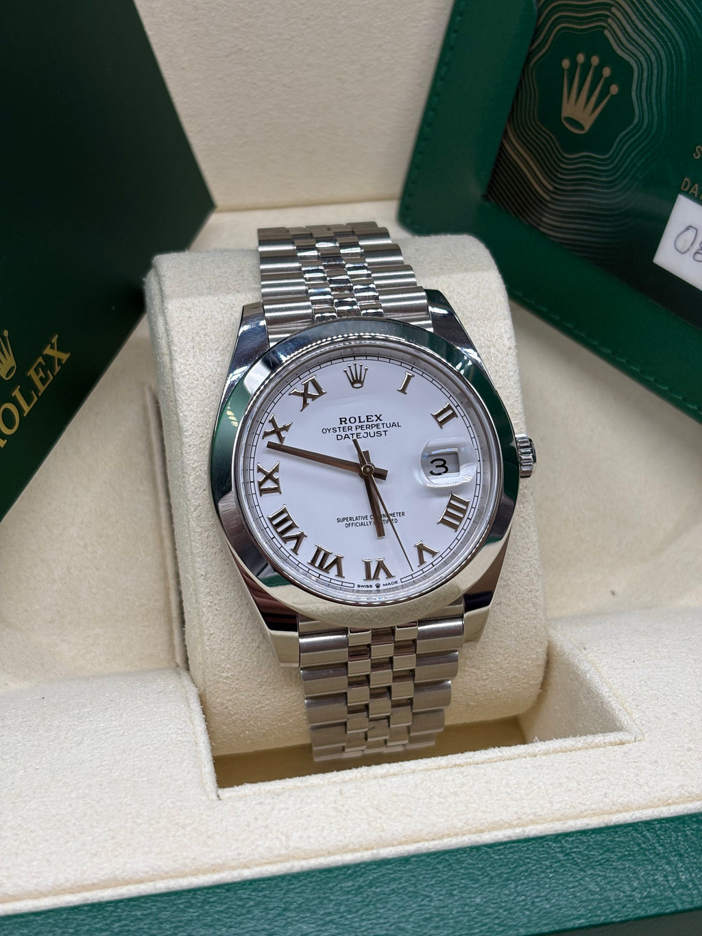 Rolex Datejust 41 White Roman Dial Oystersteel - Ref. 126300