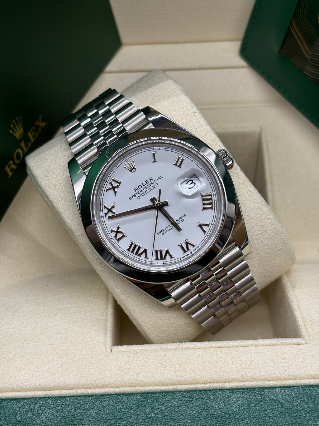 Rolex Datejust 41 White Roman Dial Oystersteel - Ref. 126300