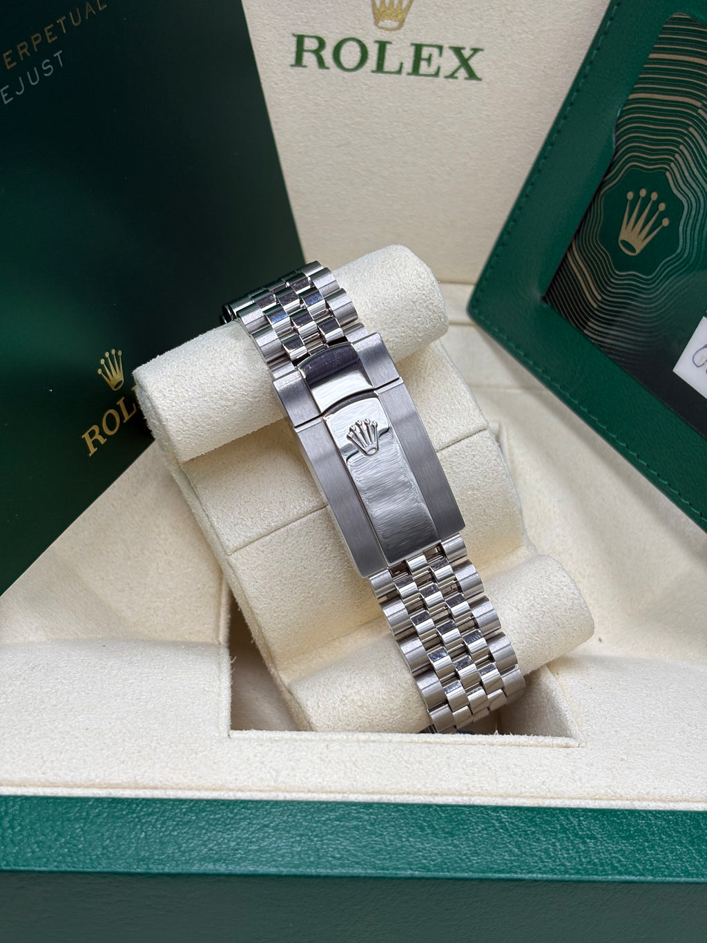 Rolex Datejust 41 White Roman Dial Oystersteel - Ref. 126300
