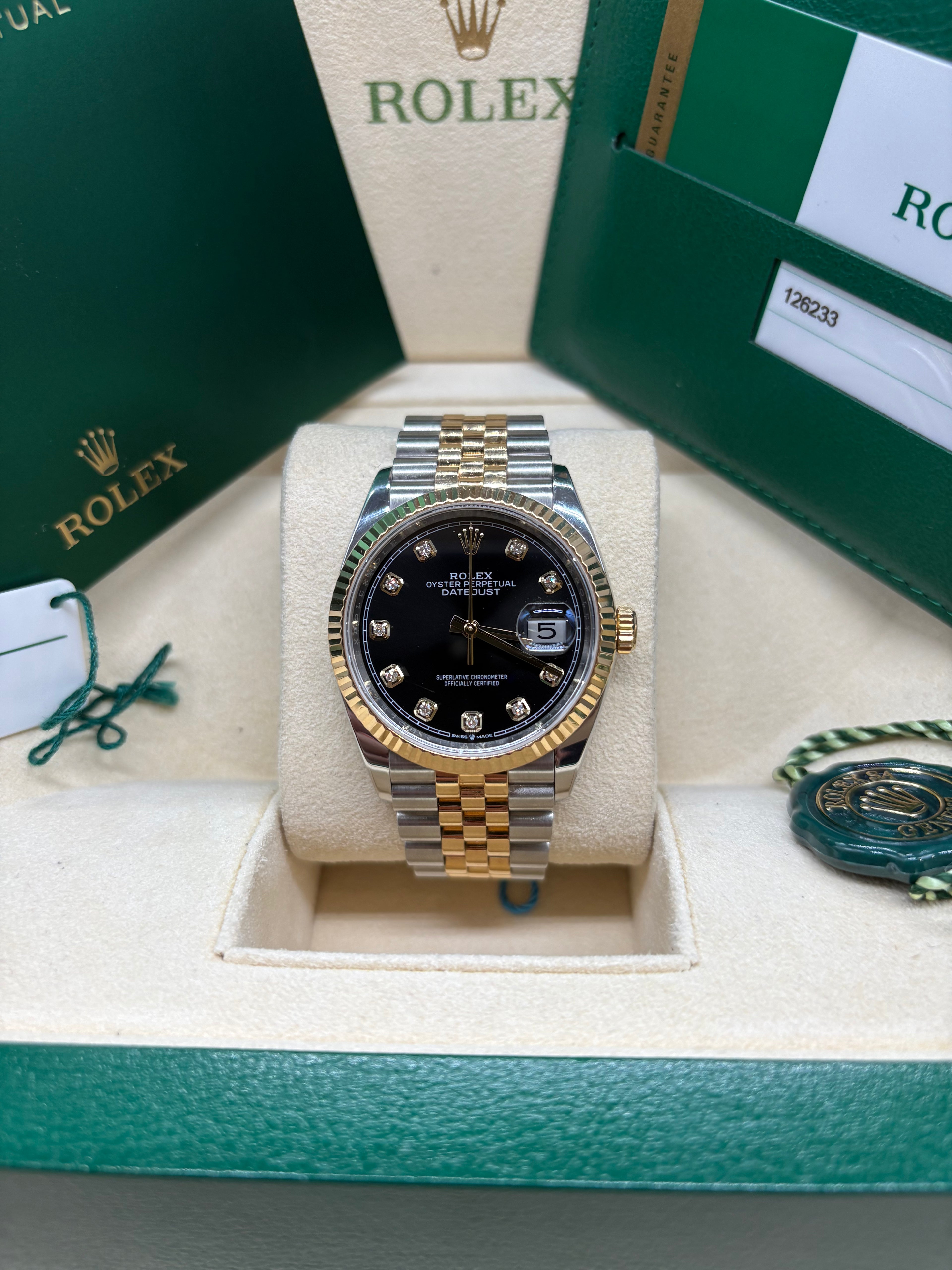 Rolex Datejust 36 Black Diamond Dial Oystersteel and 18K Yellow Gold - Ref. 126233