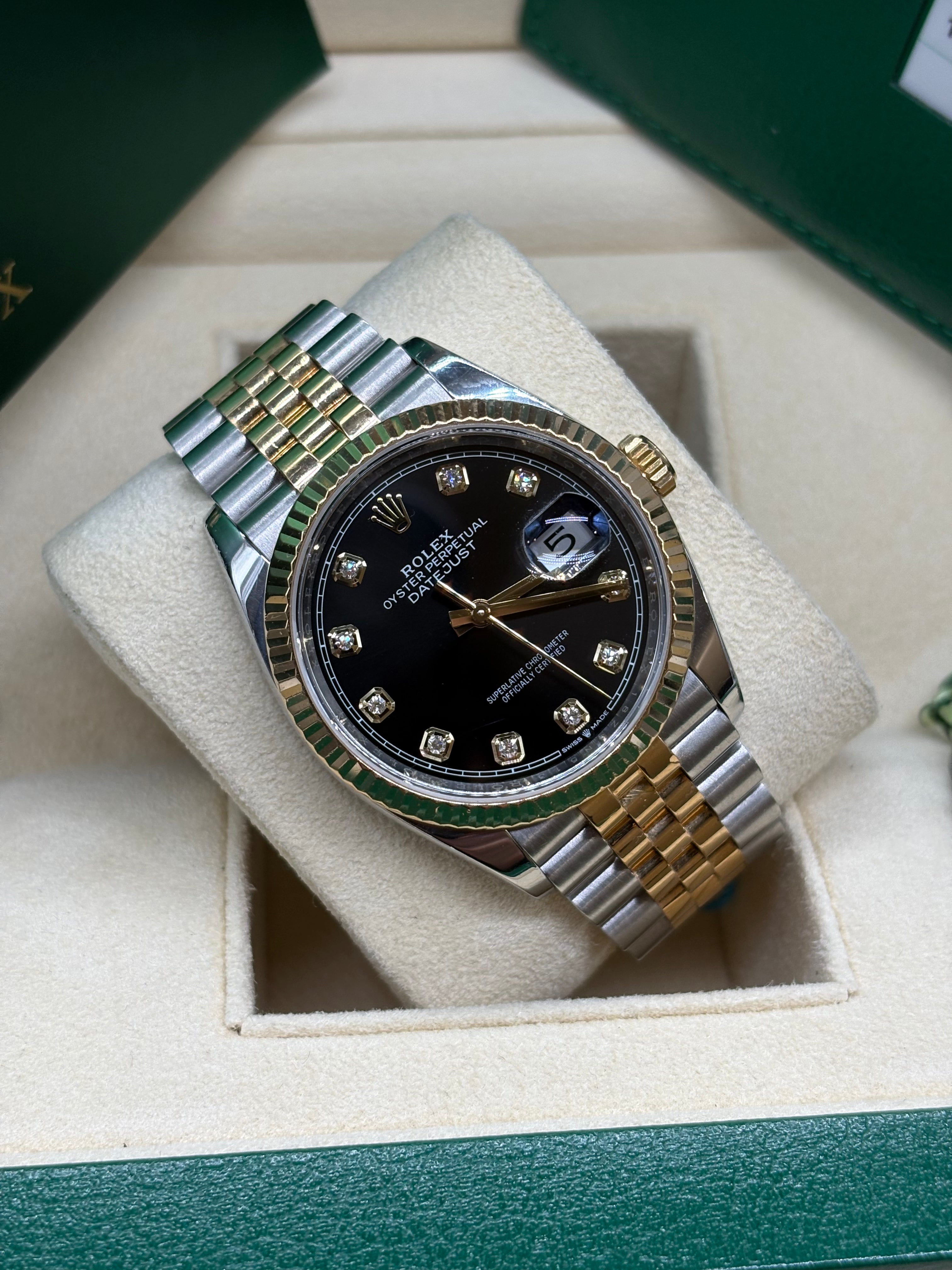 Rolex Datejust 36 Black Diamond Dial Oystersteel and 18K Yellow Gold - Ref. 126233