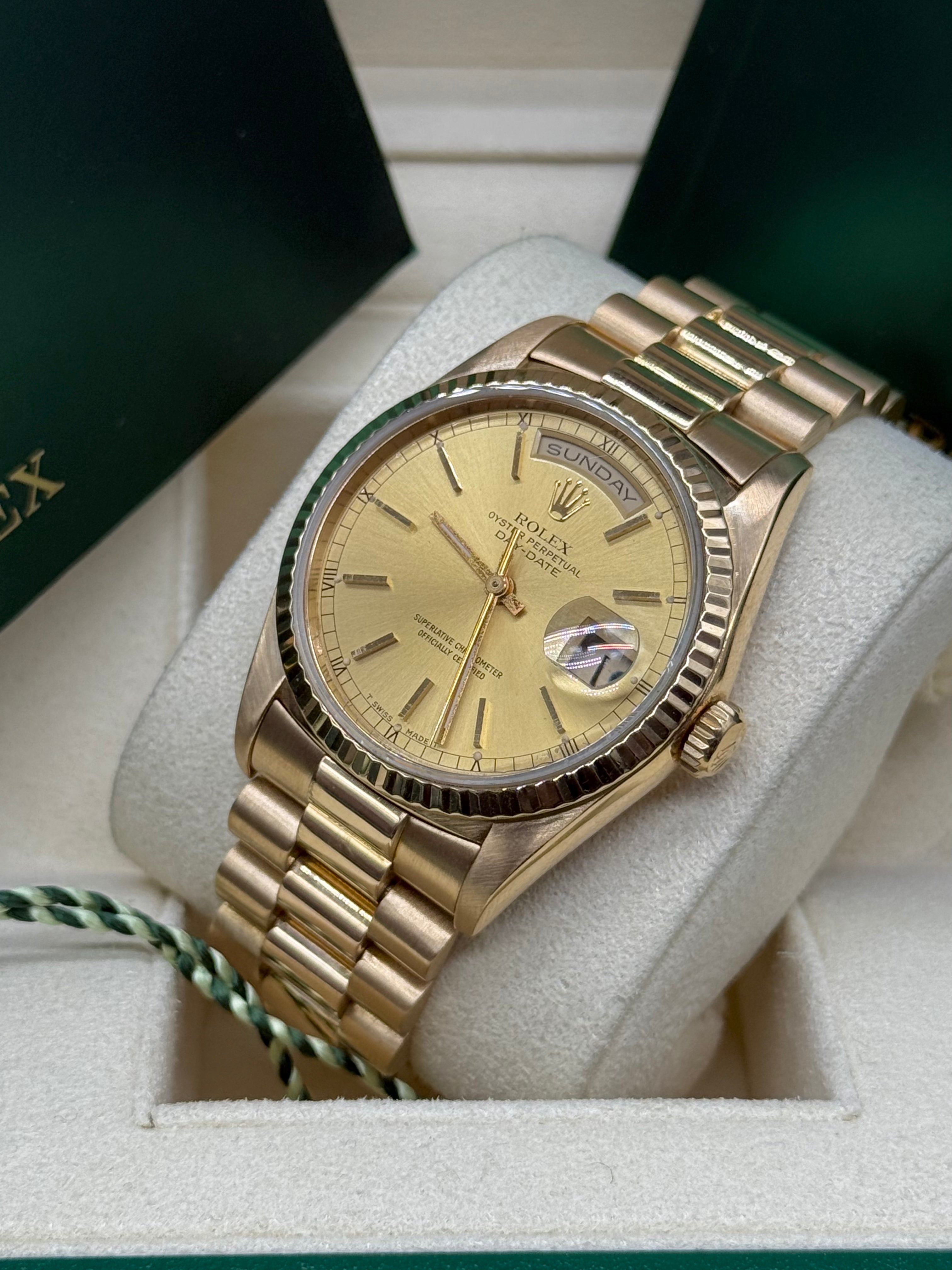 Rolex Day-Date 36mm 18K Yellow Gold Champagne Dial Stick Hour Markers Fluted Bezel President Bracelet