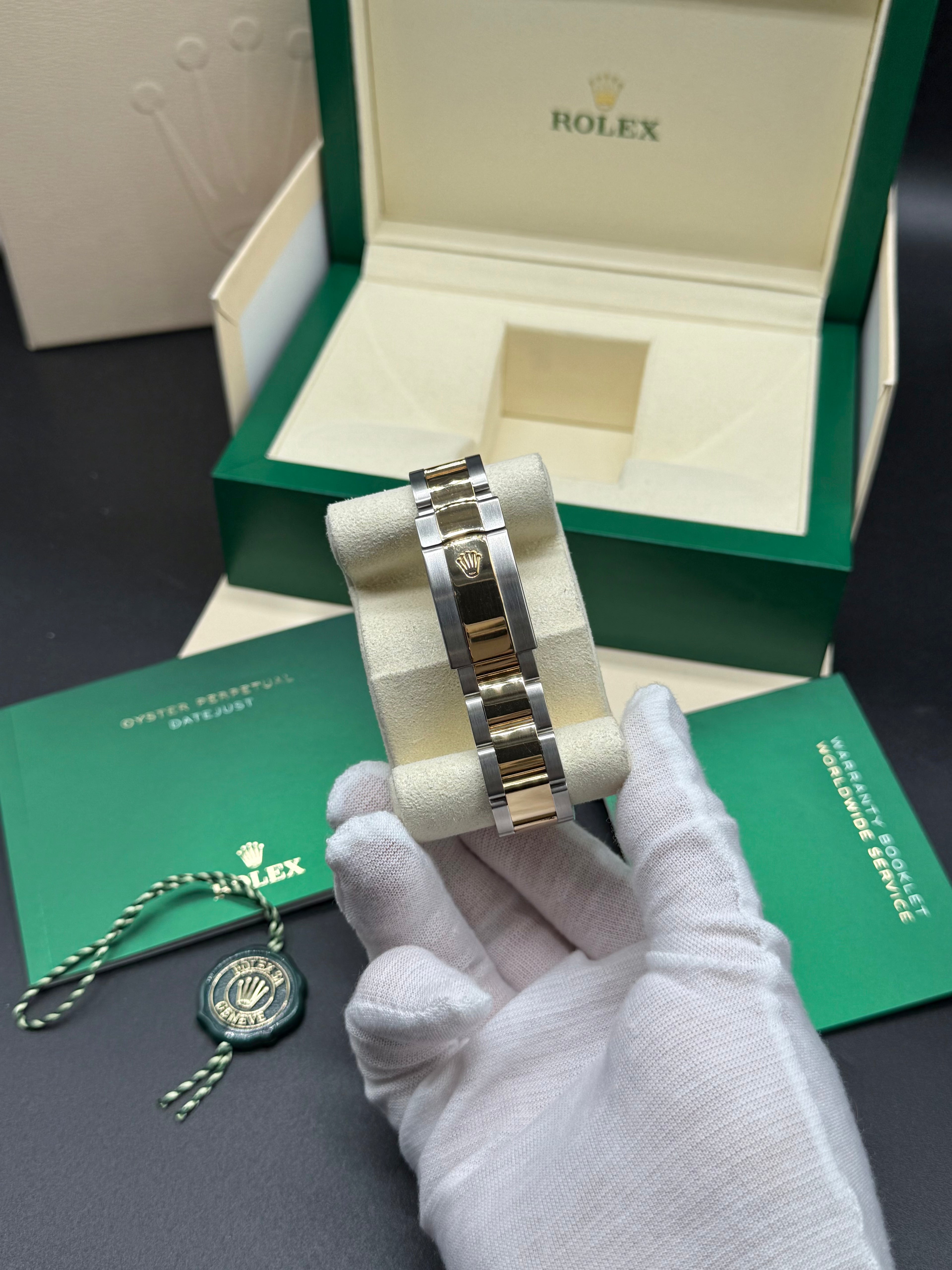 Rolex Datejust 41mm Two-Tone Steel & 18K Yellow Gold Diamond Bezel Champagne Baguette Dial Oyster