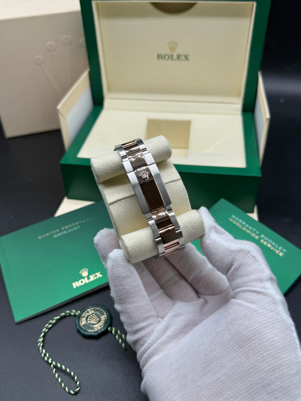 Rolex Datejust 41mm Two tone 18kt Everose Gold Sundust Diamond Dial