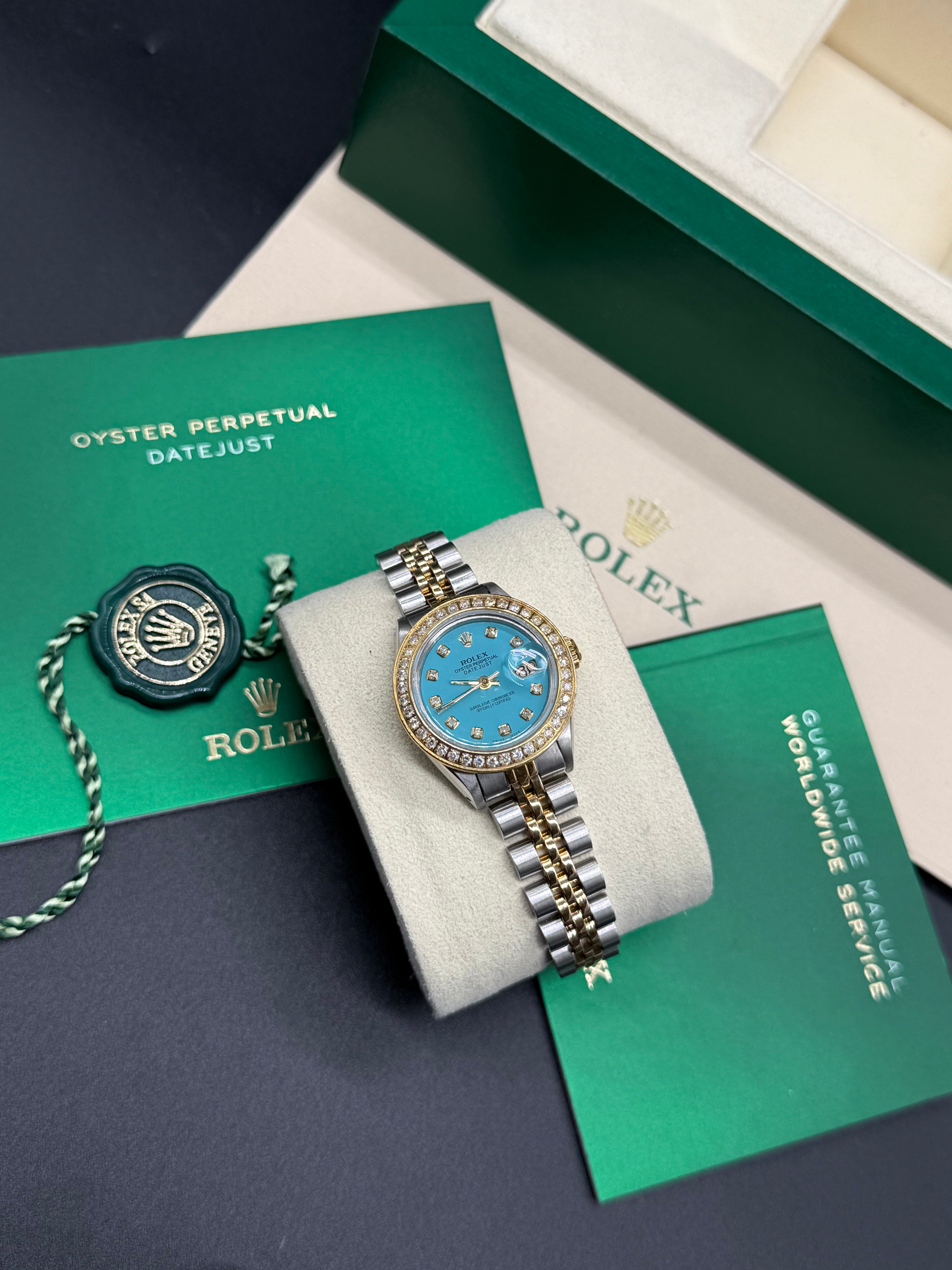 Rolex Lady-Datejust 26mm Two-Tone Steel & 18K Gold Turquoise Diamond Dial Diamond Bezel Jubilee Bracelet