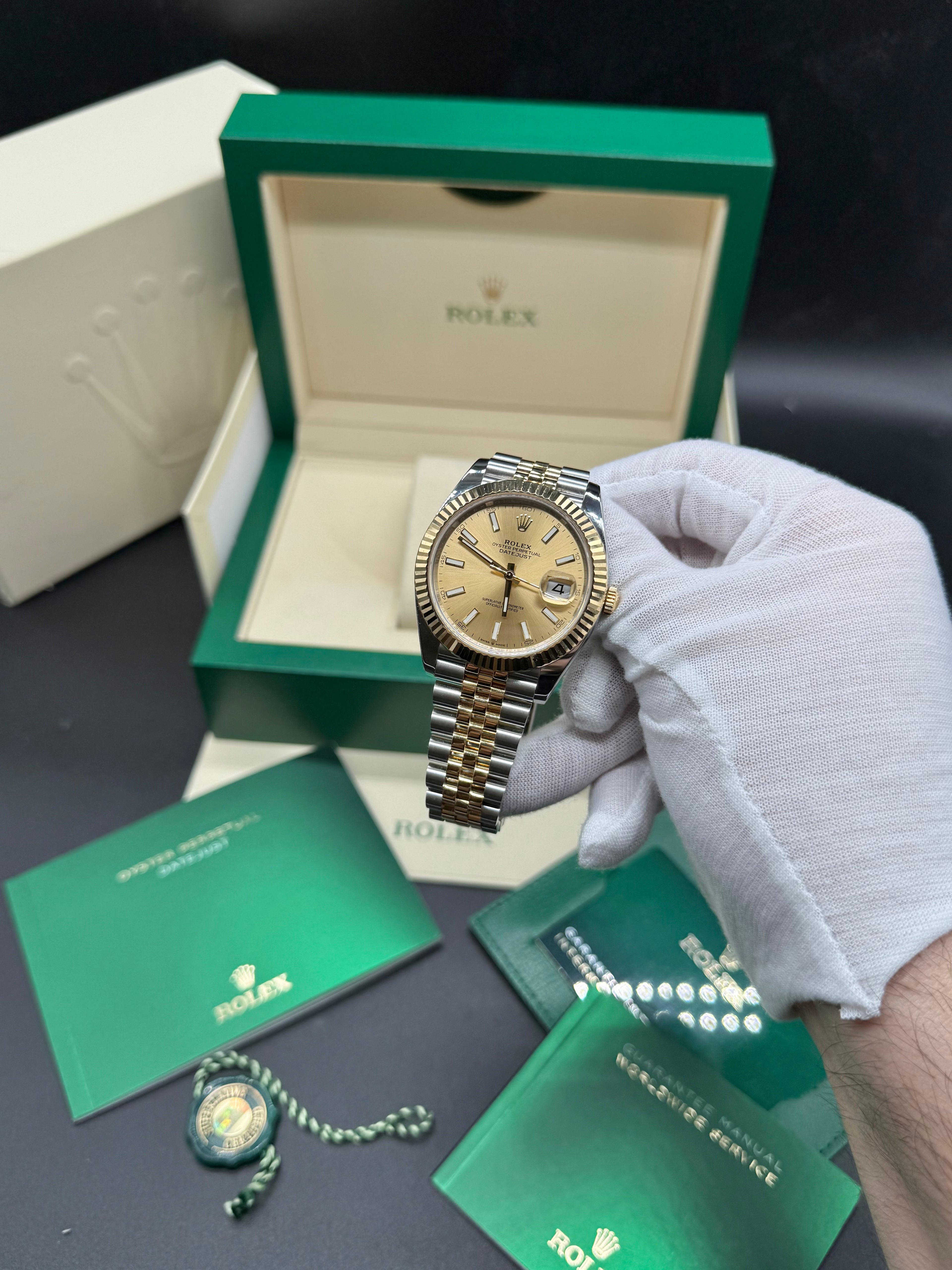 Rolex Datejust 41mm Two-Tone Stainless Steel & 18K Yellow Gold Champagne Dial Fluted Bezel Jubilee Bracele
