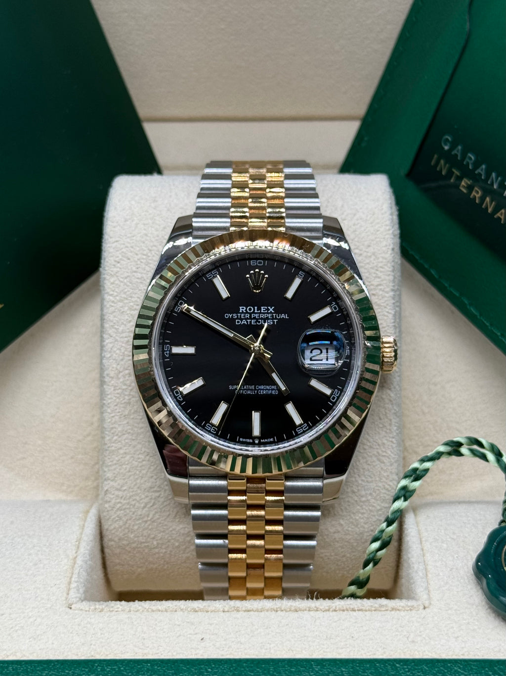 Rolex Datejust 41mm Two-Tone Stainless Steel & 18K Gold Black Dial Fluted Bezel Jubilee Bracelet