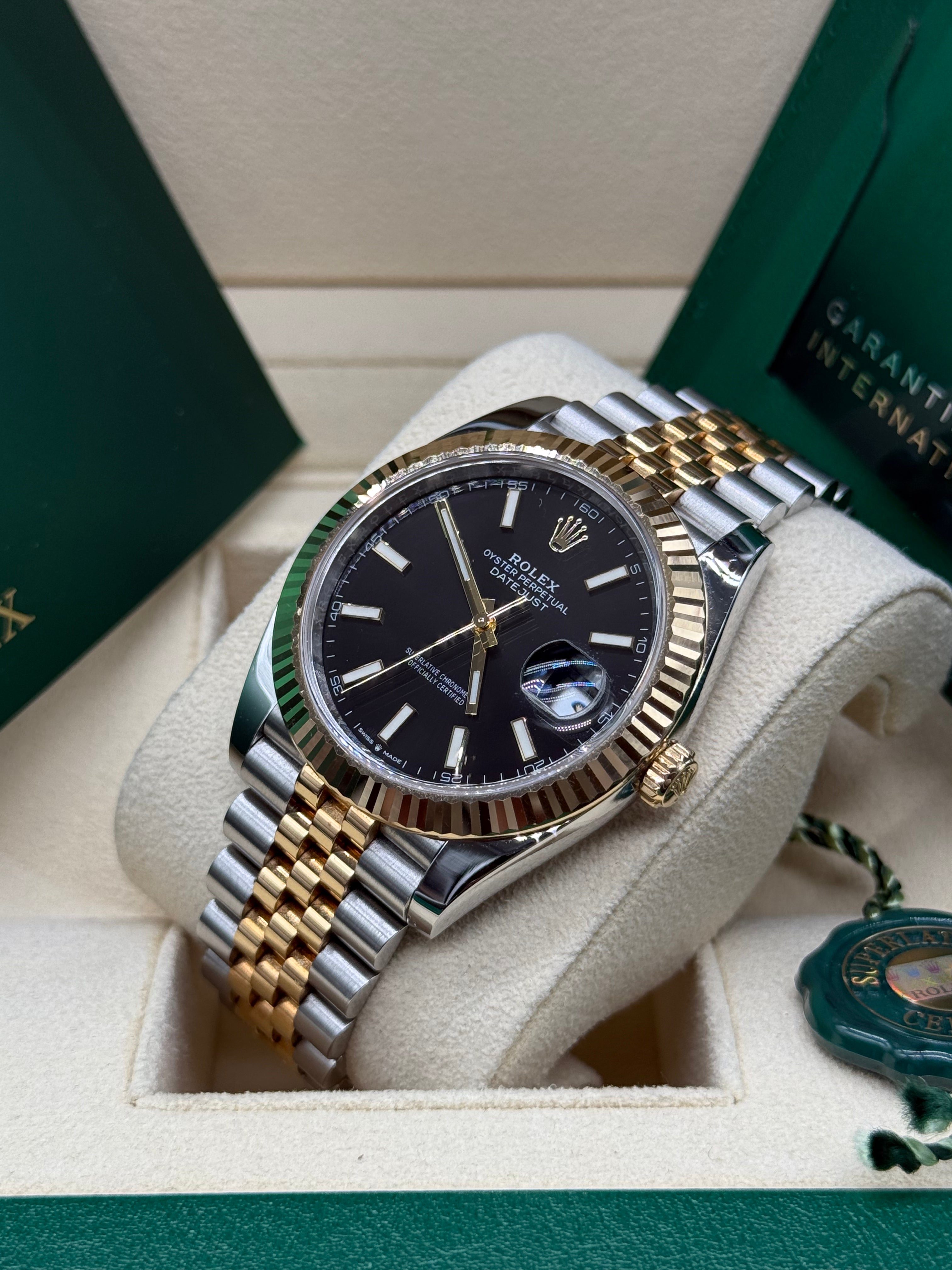 Rolex Datejust 41mm Two-Tone Stainless Steel & 18K Gold Black Dial Fluted Bezel Jubilee Bracelet
