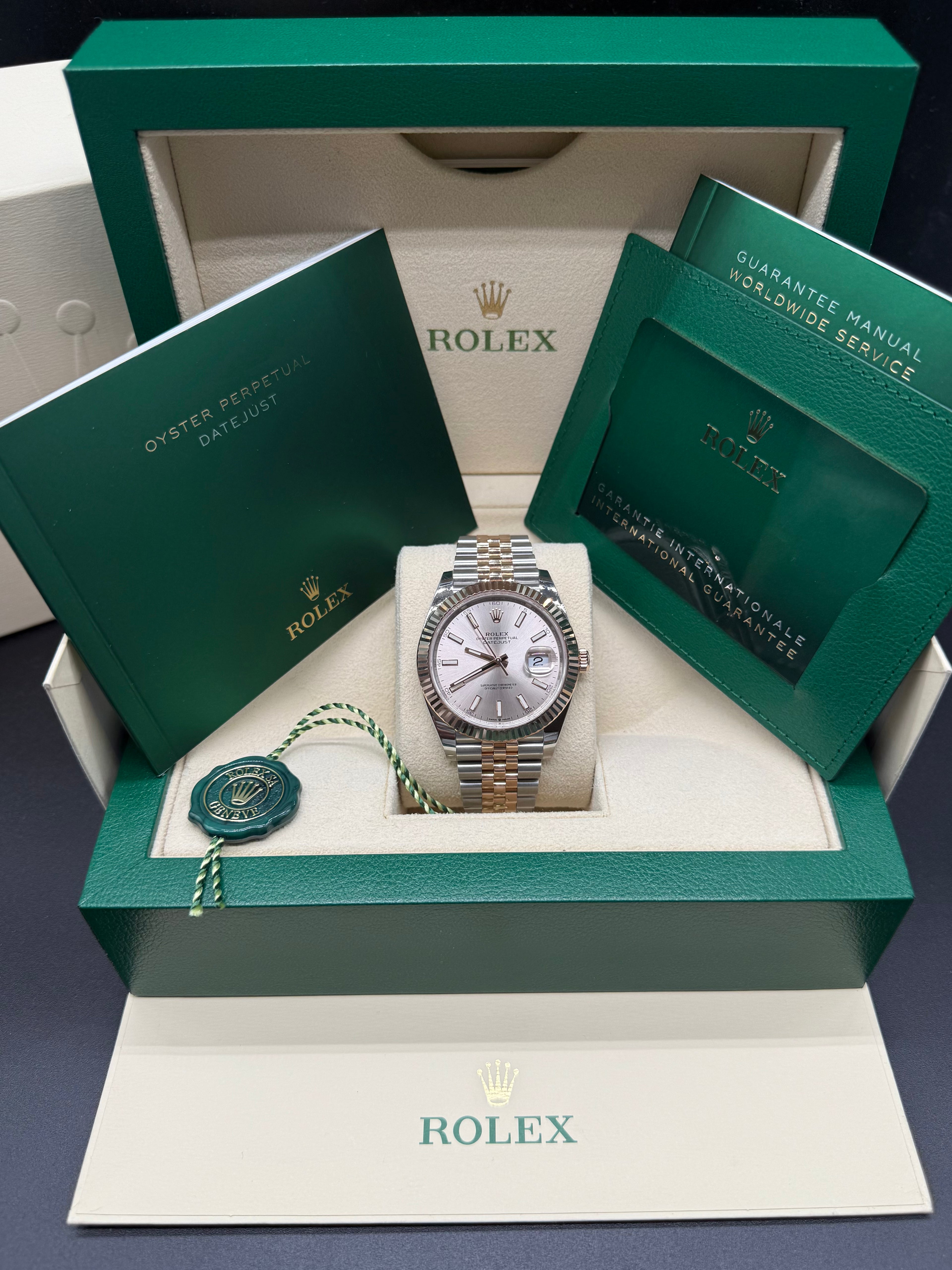 Rolex Datejust 41mm Two-Tone Stainless Steel & 18K Everose Gold Sundust Dial Fluted Bezel Jubilee Bracelet
