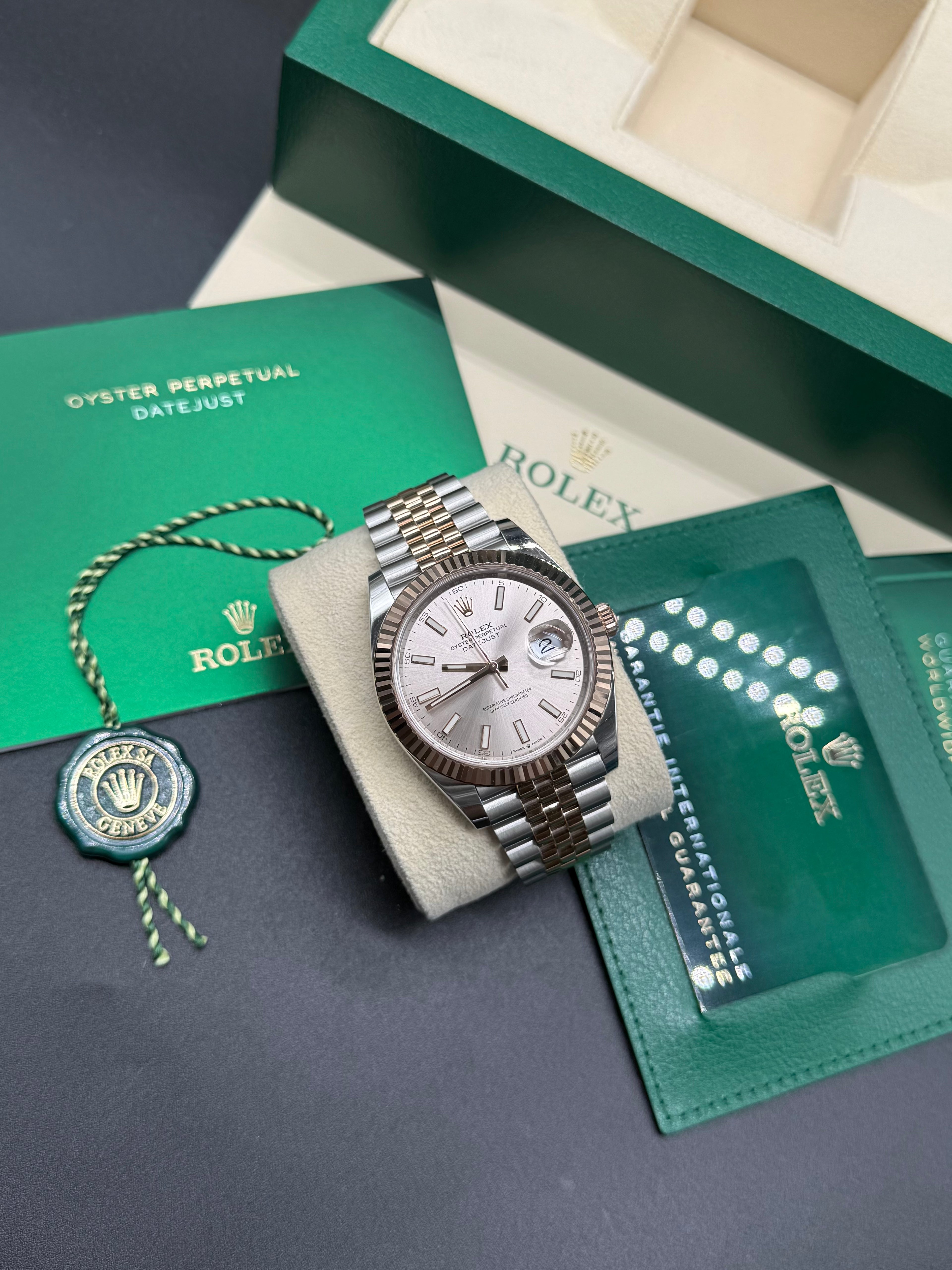 Rolex Datejust 41mm Two-Tone Stainless Steel & 18K Everose Gold Sundust Dial Fluted Bezel Jubilee Bracelet