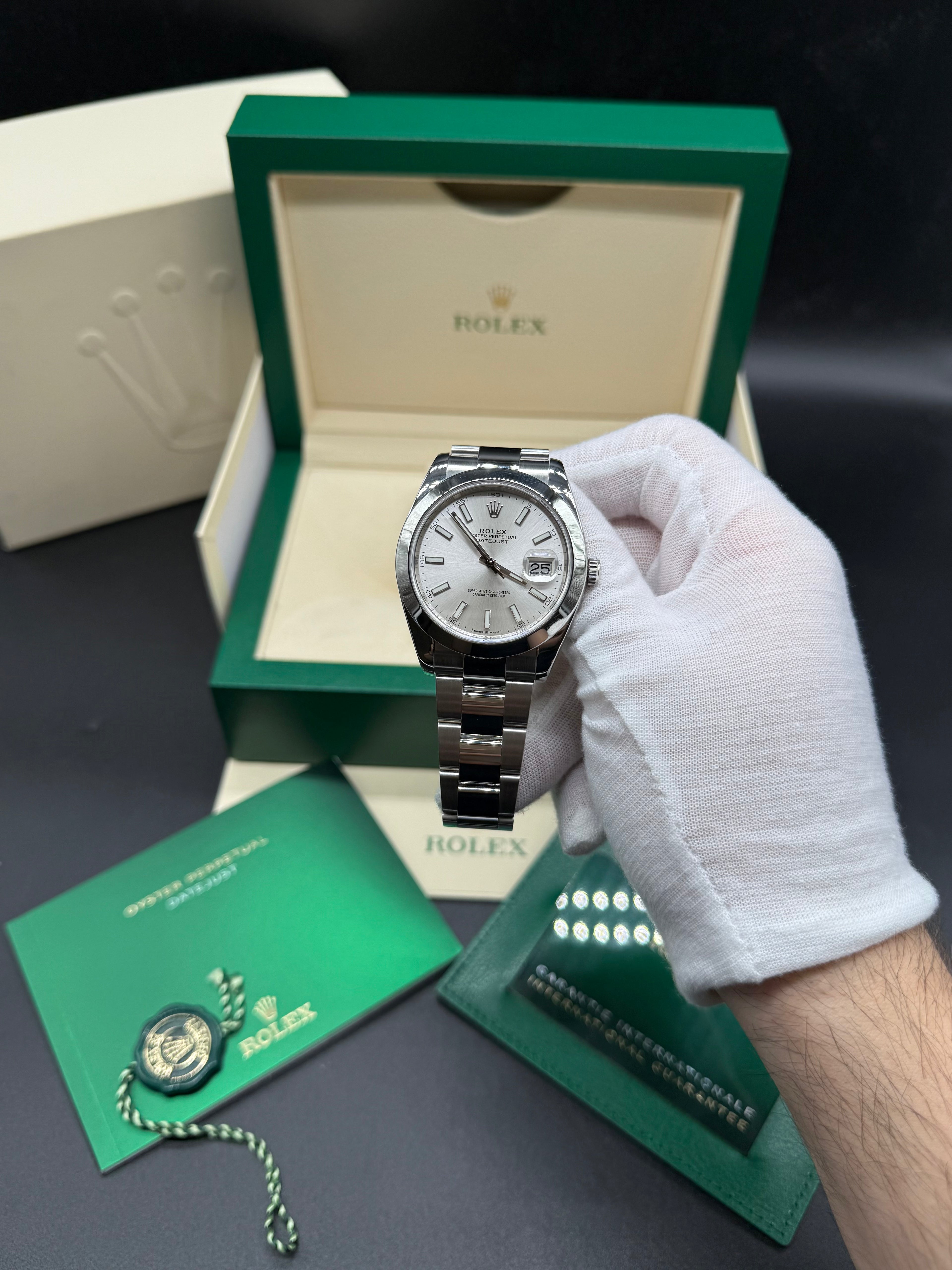 Rolex Datejust 41mm Stainless Steel Silver Dial Smooth Bezel Oyster Bracelet