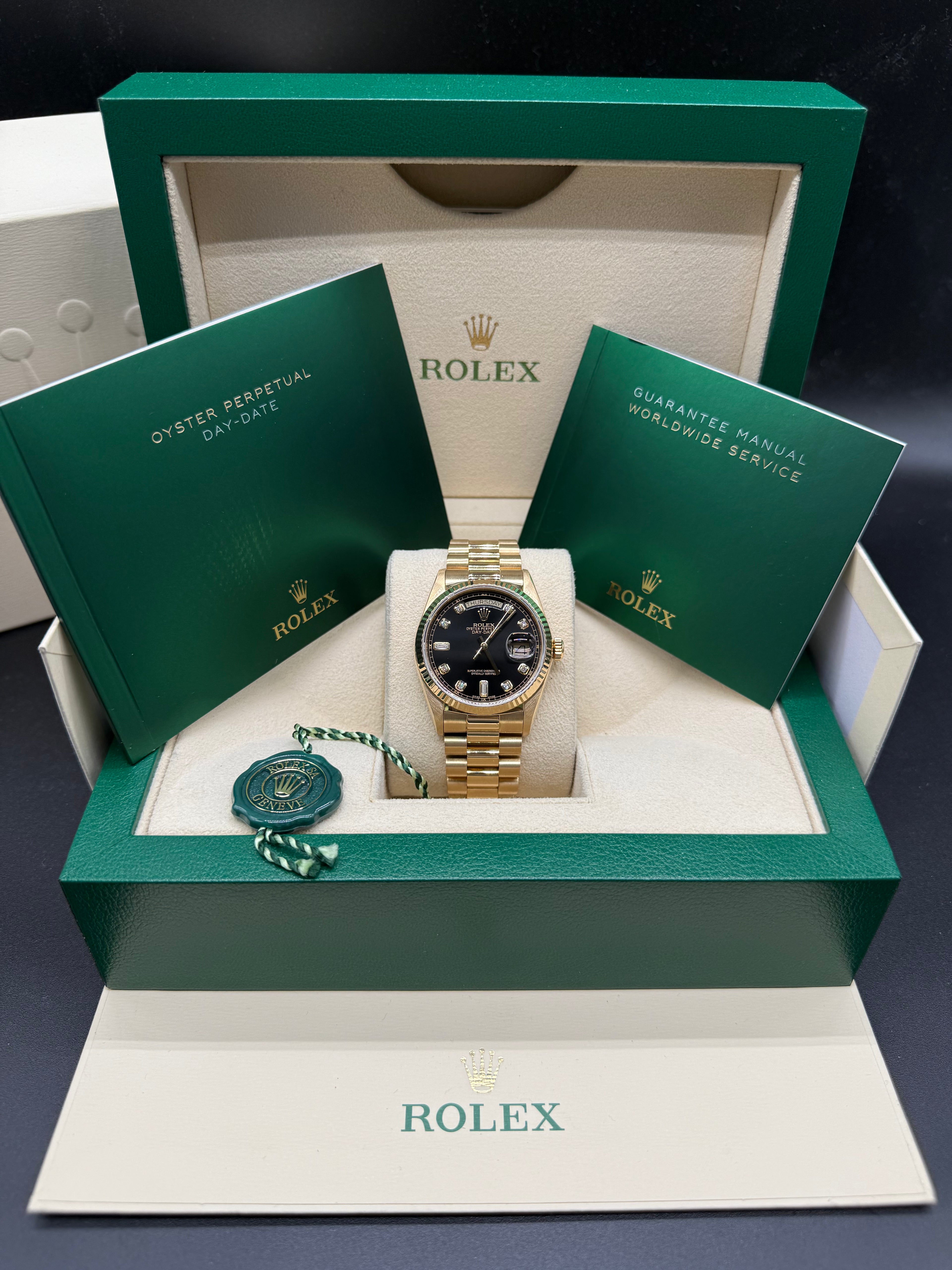 Rolex Day-Date 36mm 18K Yellow Gold Factory Black Baguette Diamond Dial Fluted Bezel President Bracelet