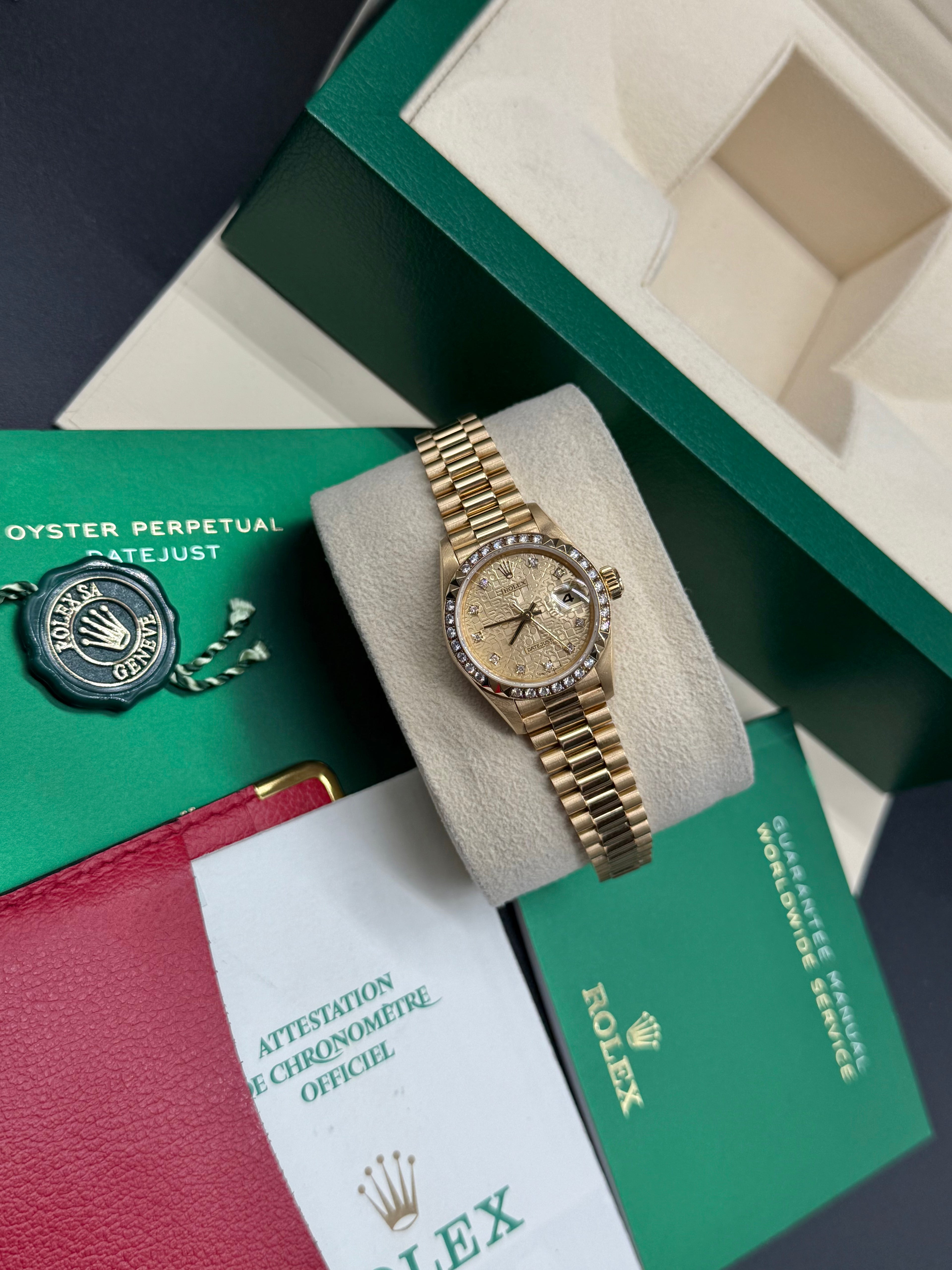 Rolex Lady-Datejust 26mm 18K Yellow Gold Champagne Jubilee Diamond Dial Diamond Bezel President Bracelet