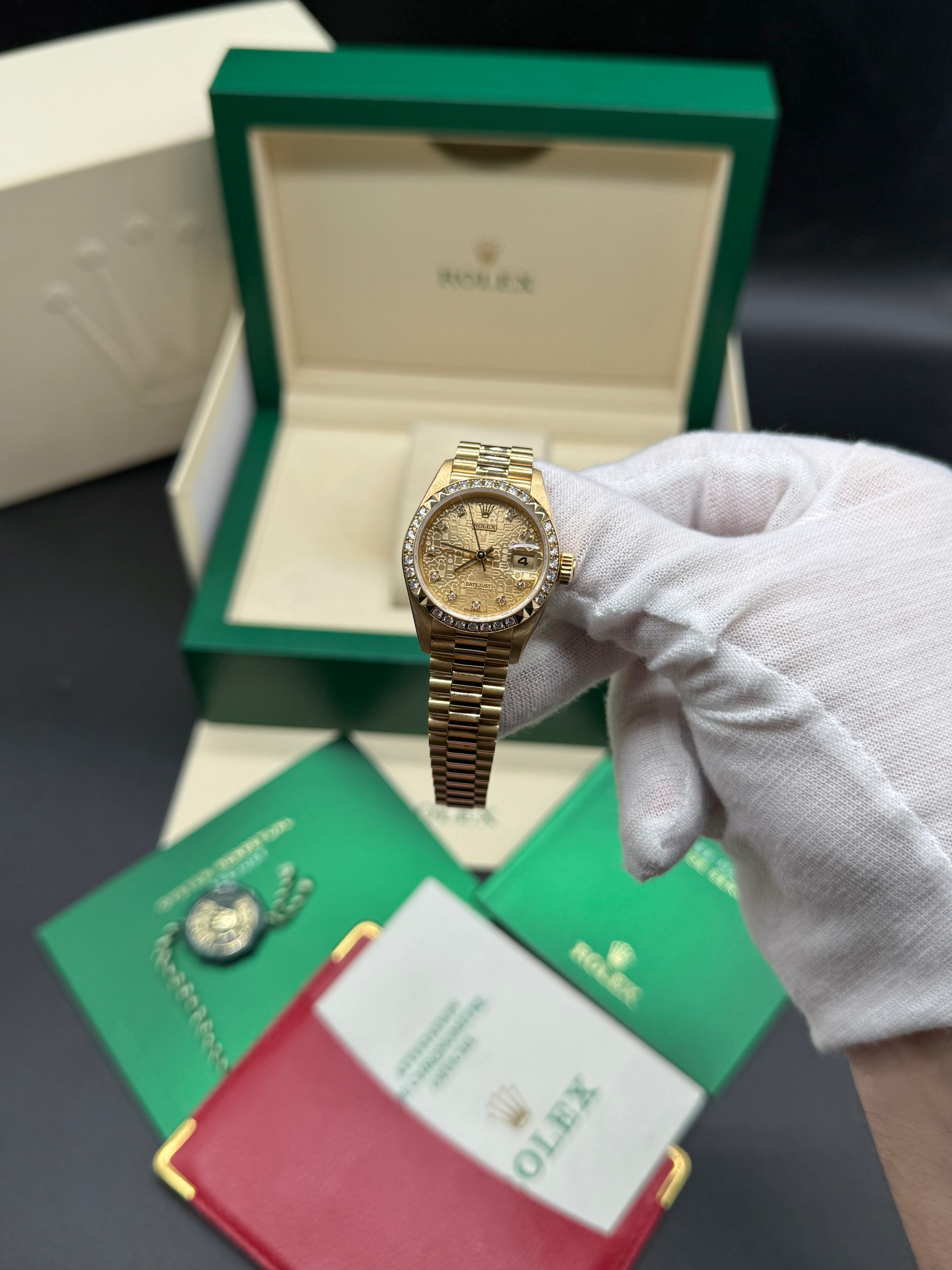 Rolex Lady-Datejust 26mm 18K Yellow Gold Champagne Jubilee Diamond Dial Diamond Bezel President Bracelet