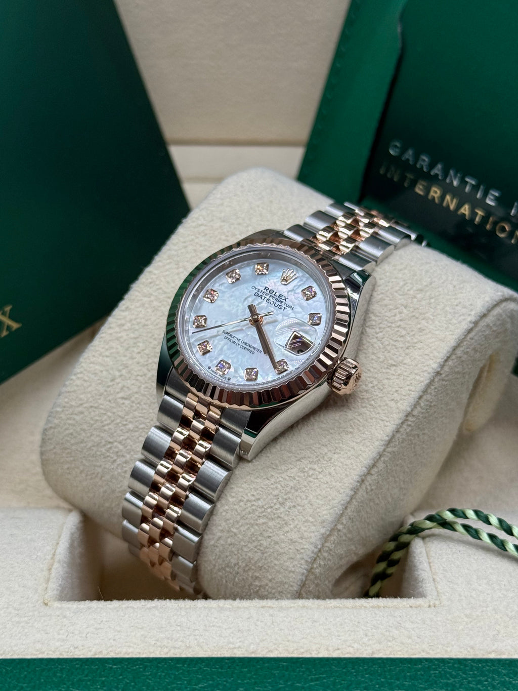 Rolex Lady-Datejust 28mm Two-Tone Stainless Steel & 18K Rose Gold Mother of Pearl Dial