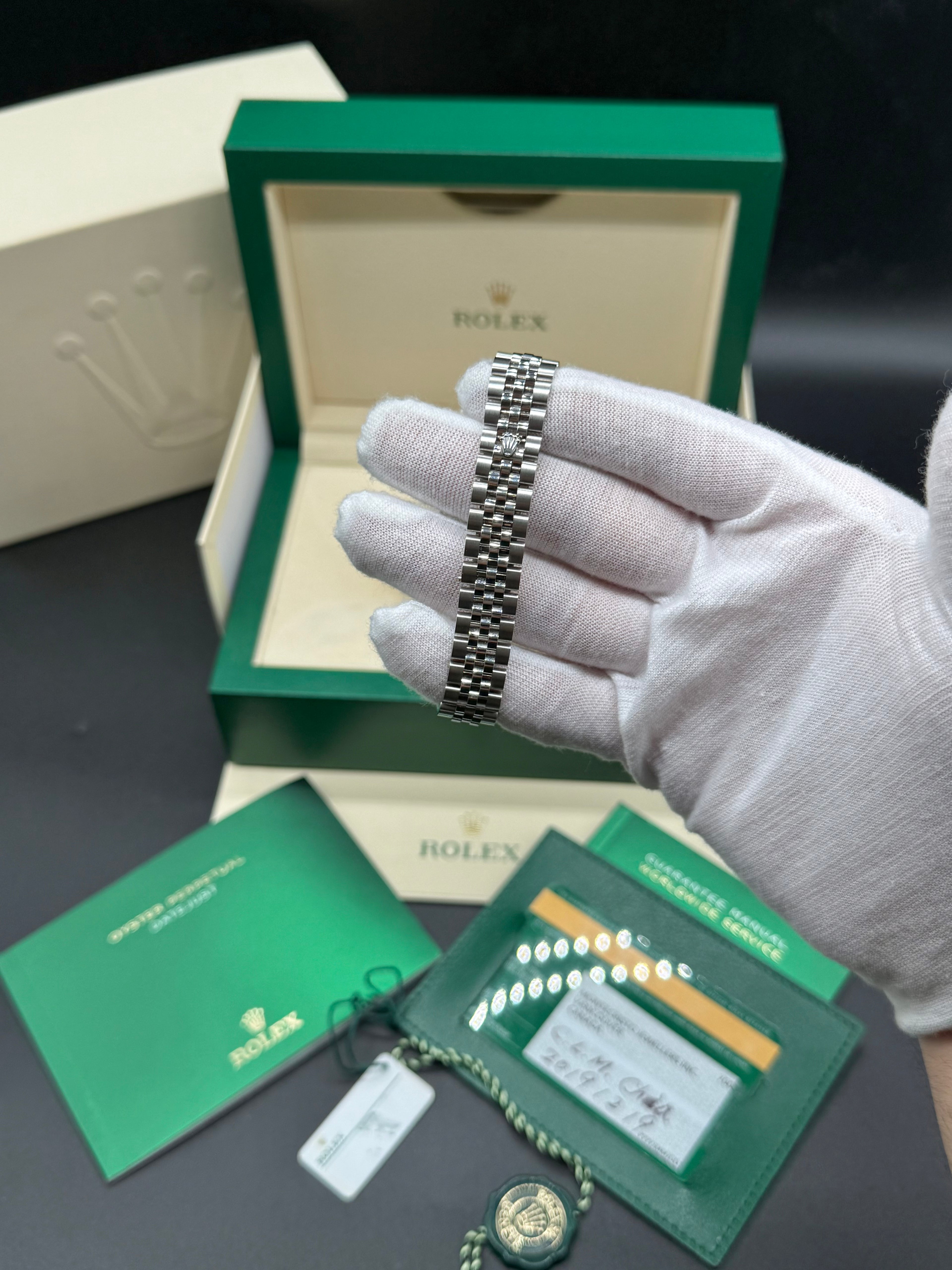 Rolex Lady-Datejust 28mm Stainless Steel Pink Dial