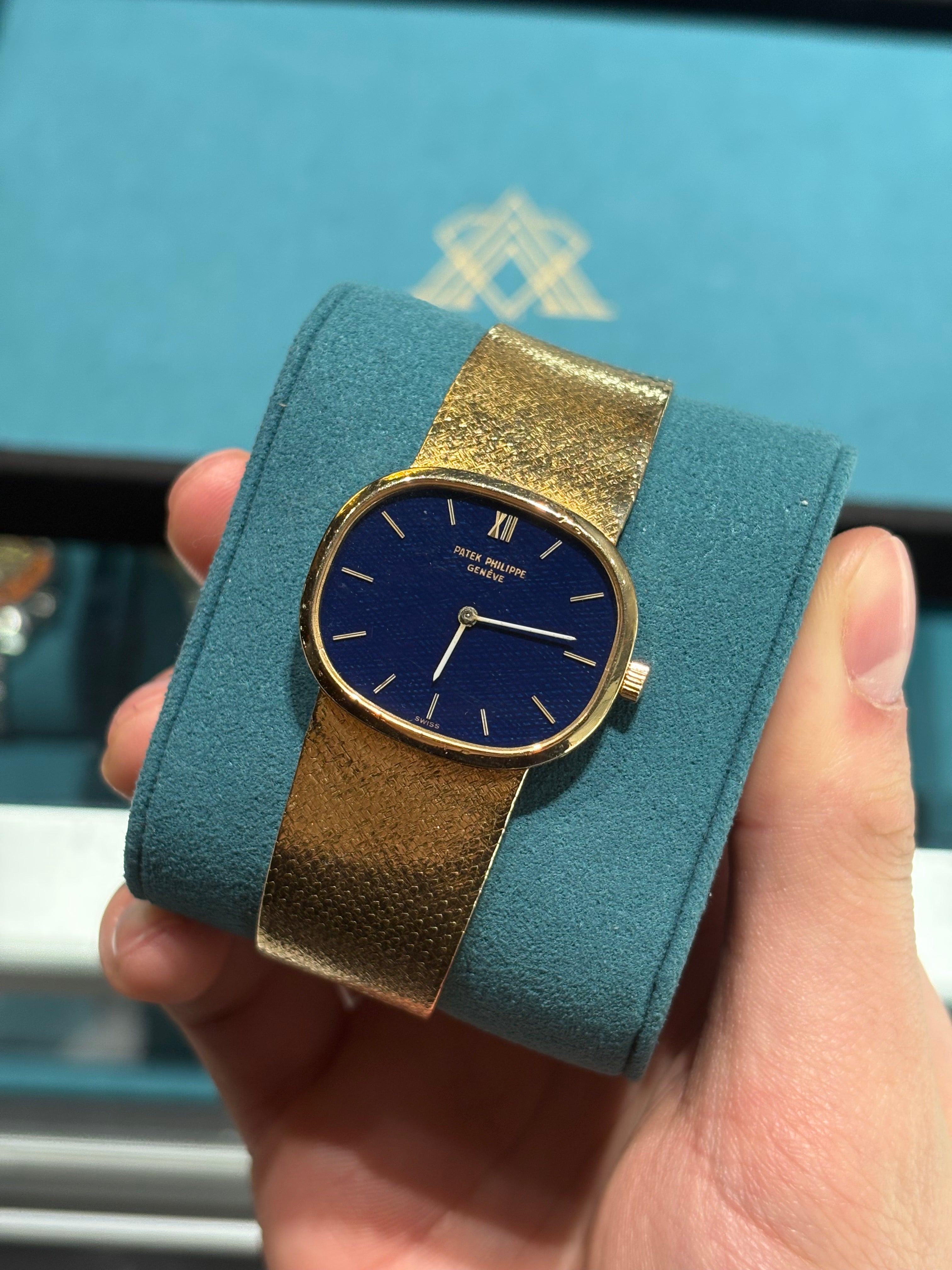 Patek Philippe Golden Ellipse 18k Yellow Gold Blue Dial Gold Bracelet
