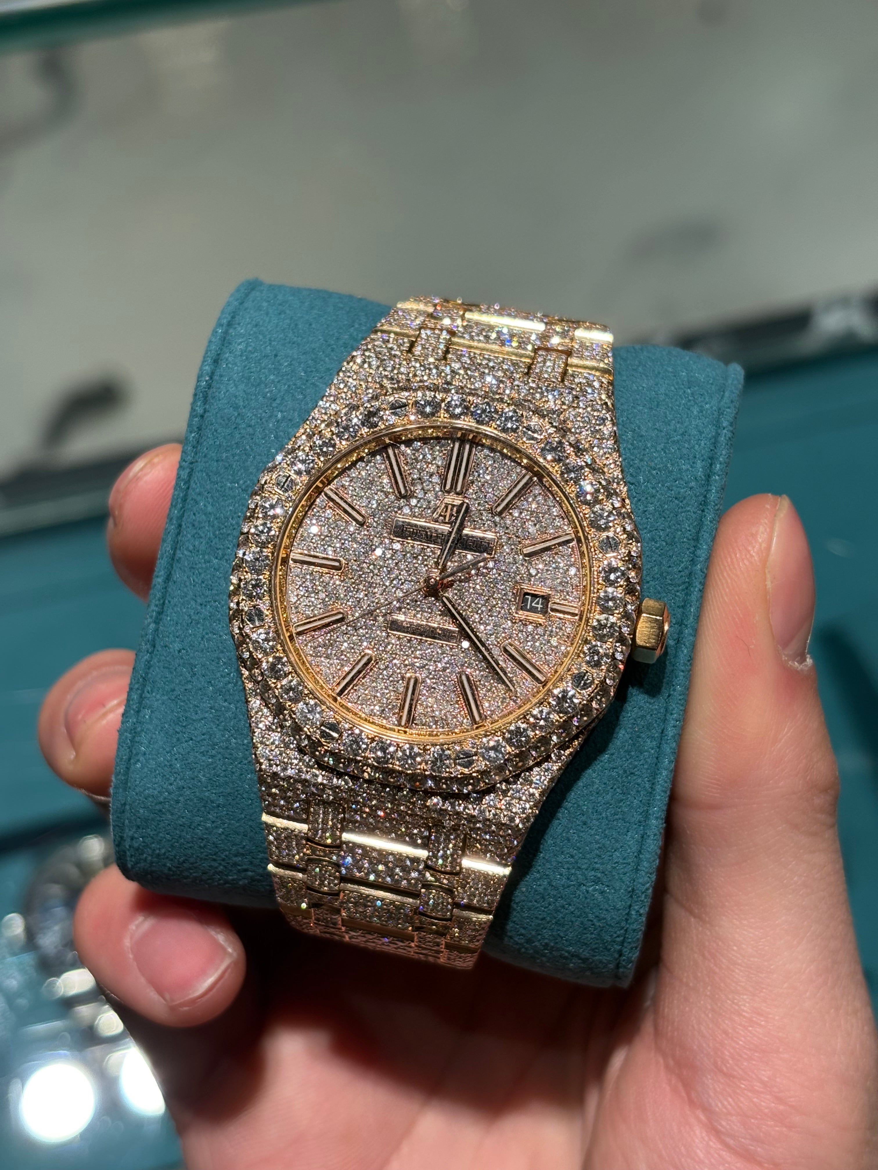 Audemars Piguet Royal Oak 41mm 18K Rose Gold Full Diamond-Set Pave Dial Iced Out