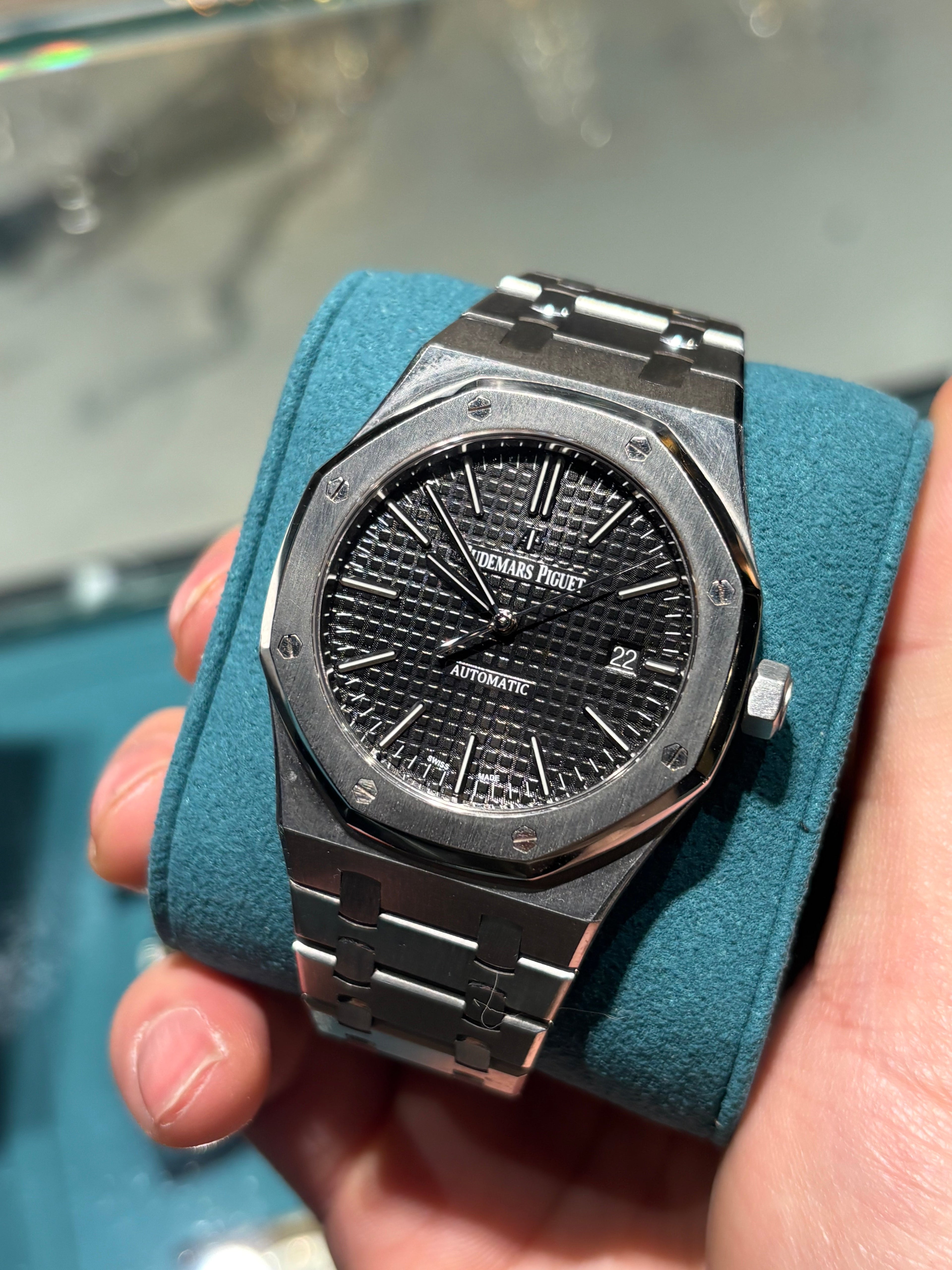 Audemars Piguet Royal Oak 15400 41mm Stainless Steel Black Tapisserie Dial Integrated Bracelet