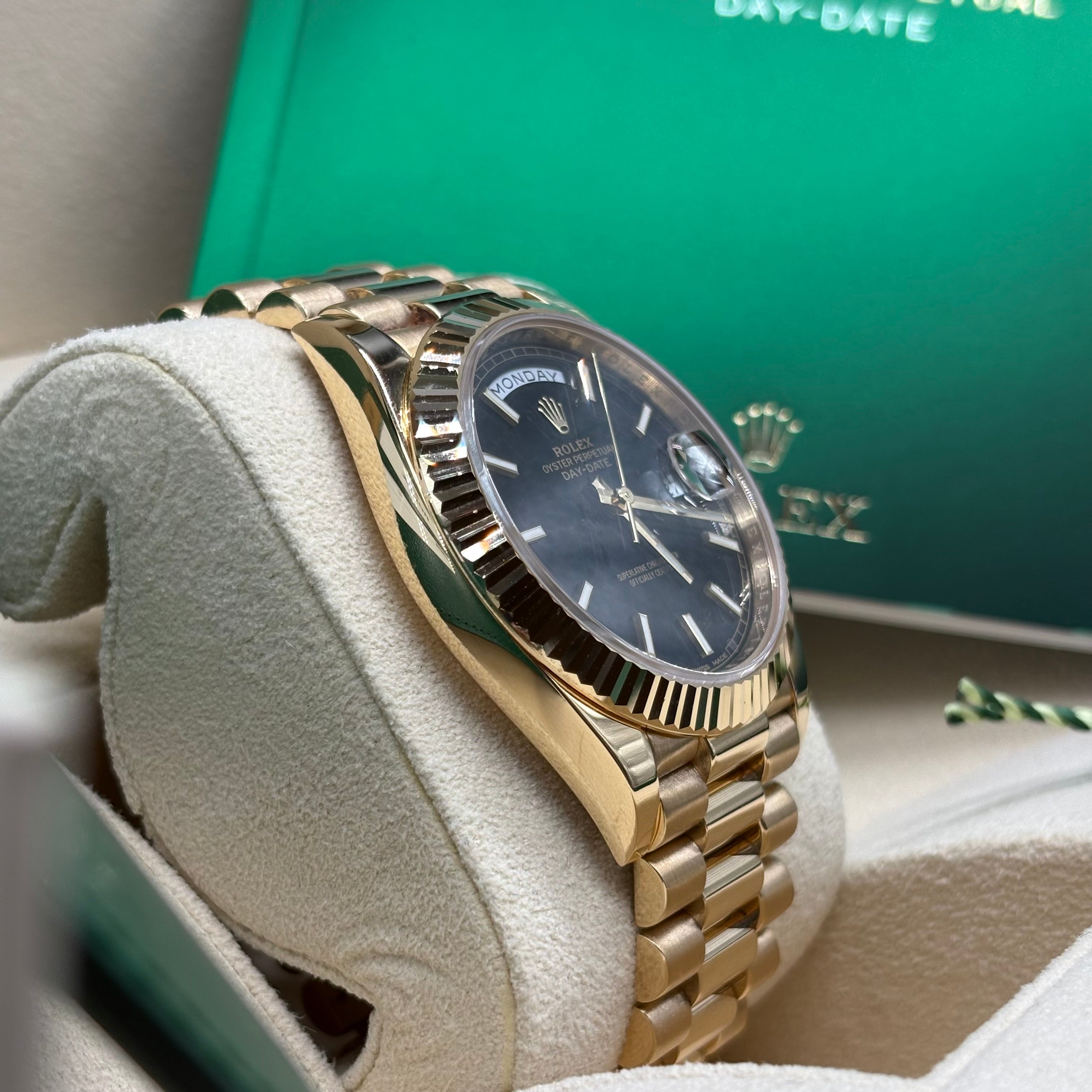 Rolex Day-Date 40 18K Yellow Gold Black Diagonal Motif Index Dial President Bracelet 228238 Full Set