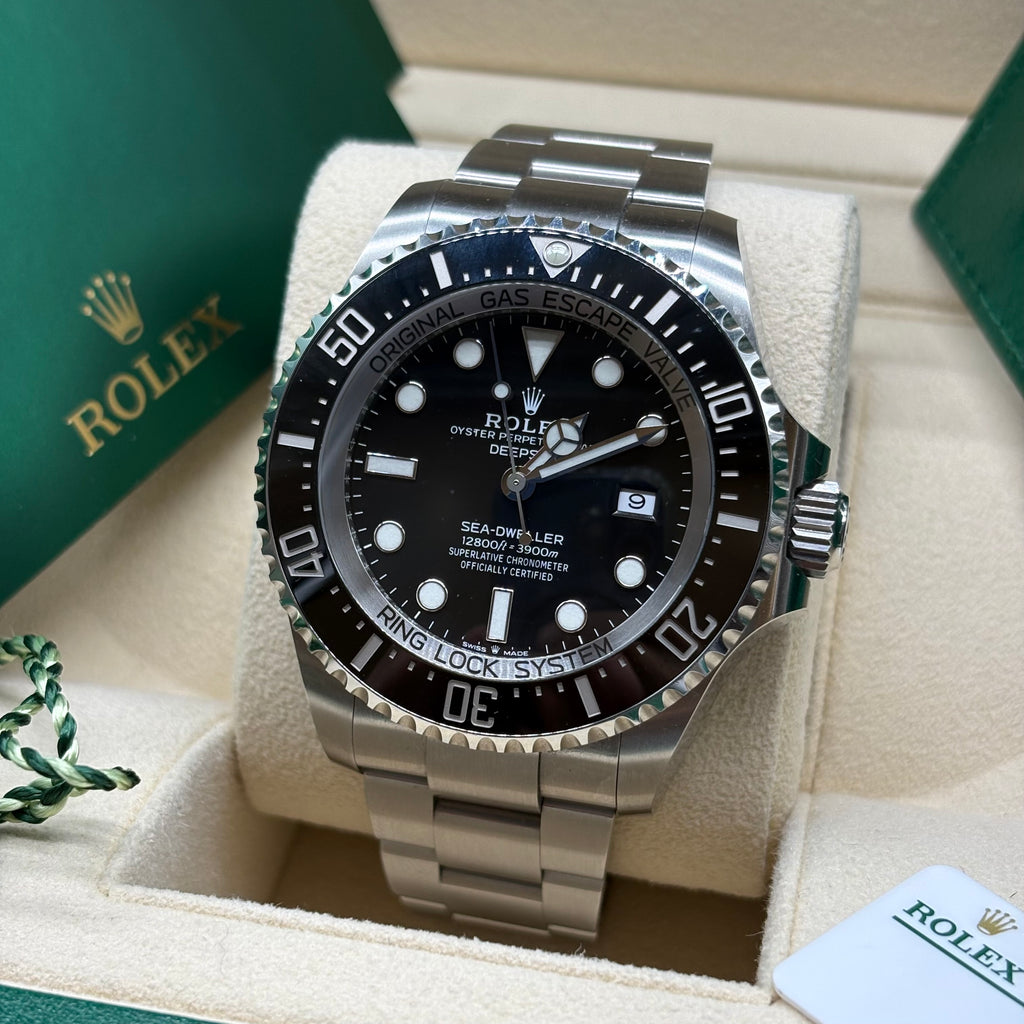 Rolex Sea-Dweller Deepsea Black Dial Ceramic Bezel Oyster Bracelet 126660 Full Set