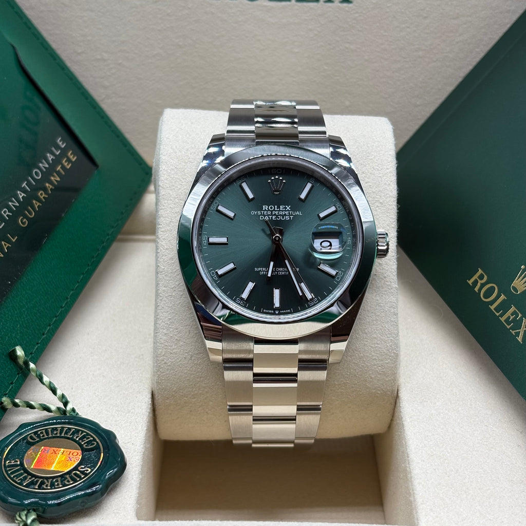 Rolex Datejust 41mm Mint Green Dial 2026 Complete Set 126300