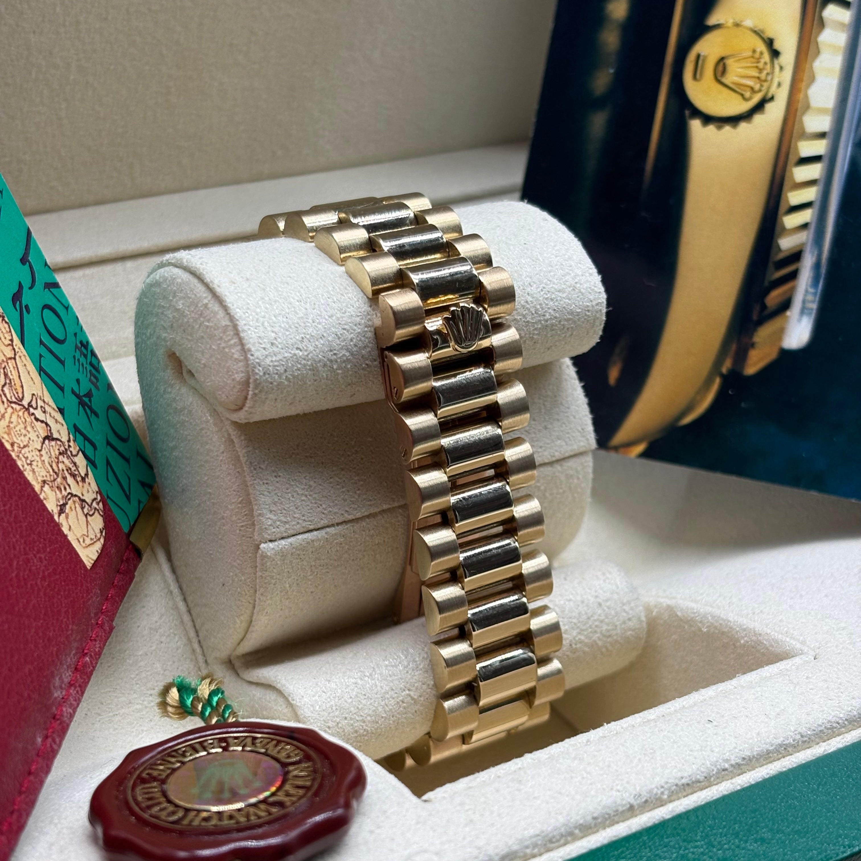 Rolex Day-Date 36mm 18k Solid Gold Diamond Bezel / Black Diamond Dial 18038