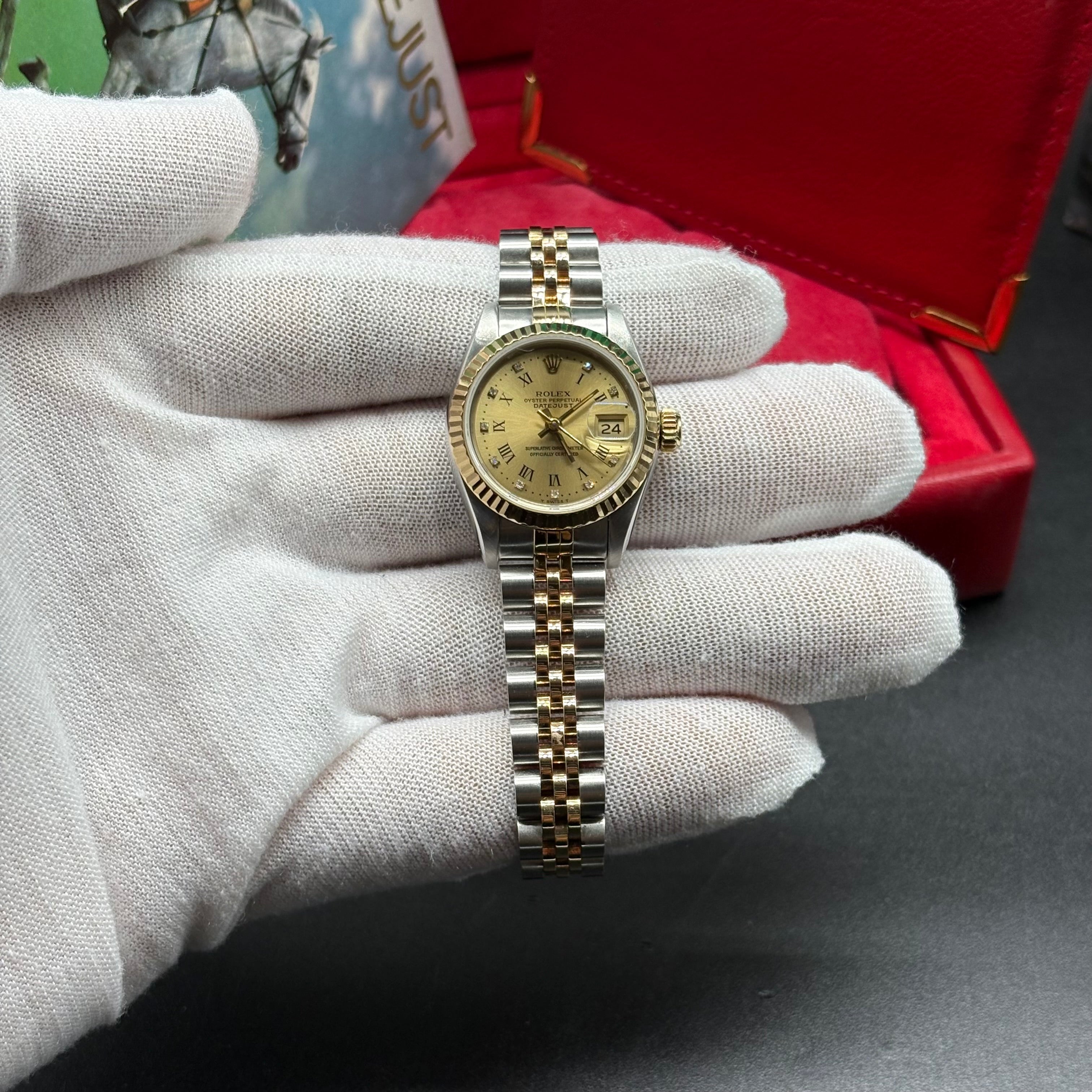 Rolex Lady-Datejust 26mm Champagne Roman Diamond Dial