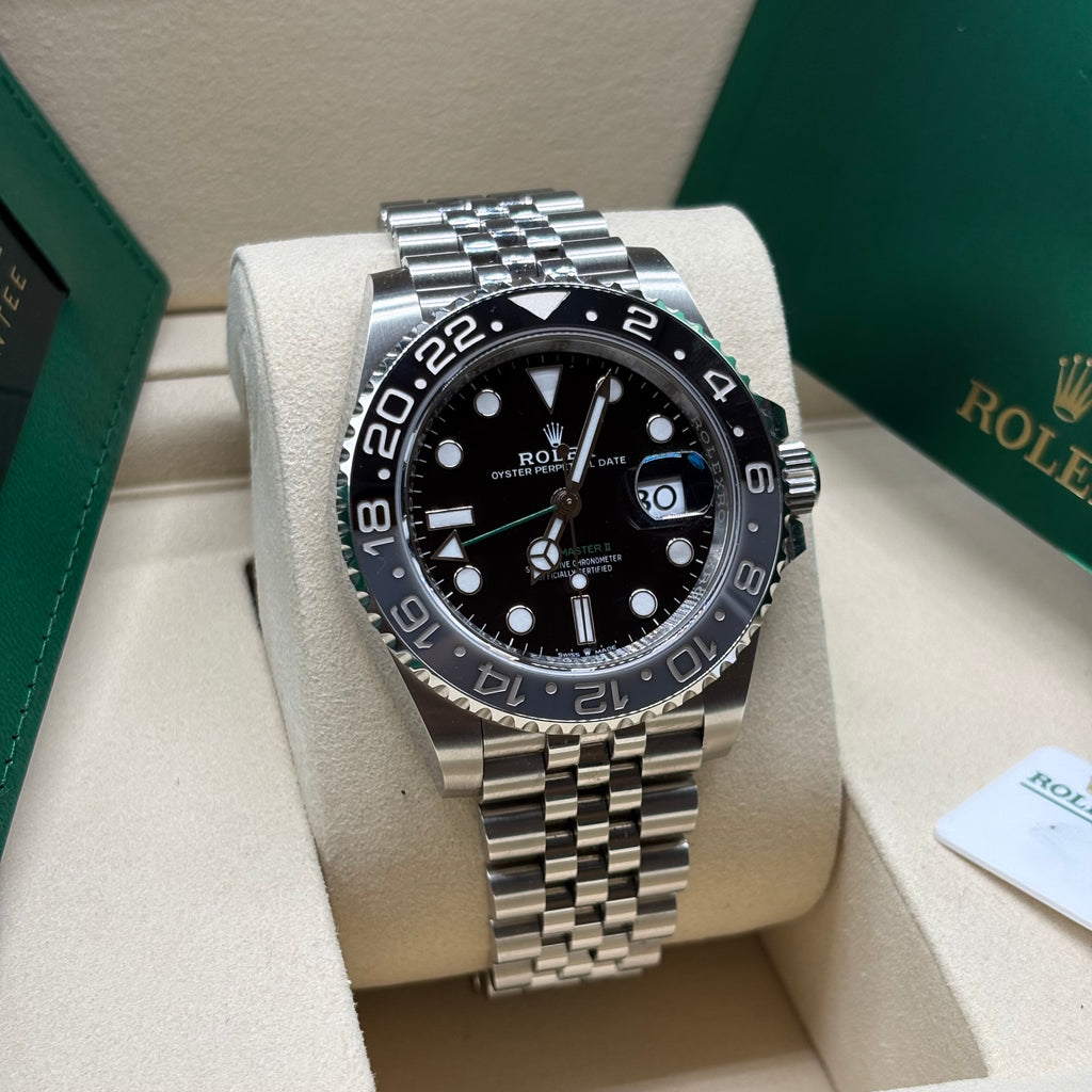 Rolex GMT-Master II 40mm Grey/Black Ceramic "Bruce Wayne" Jubilee 126710GRNR Complete Set