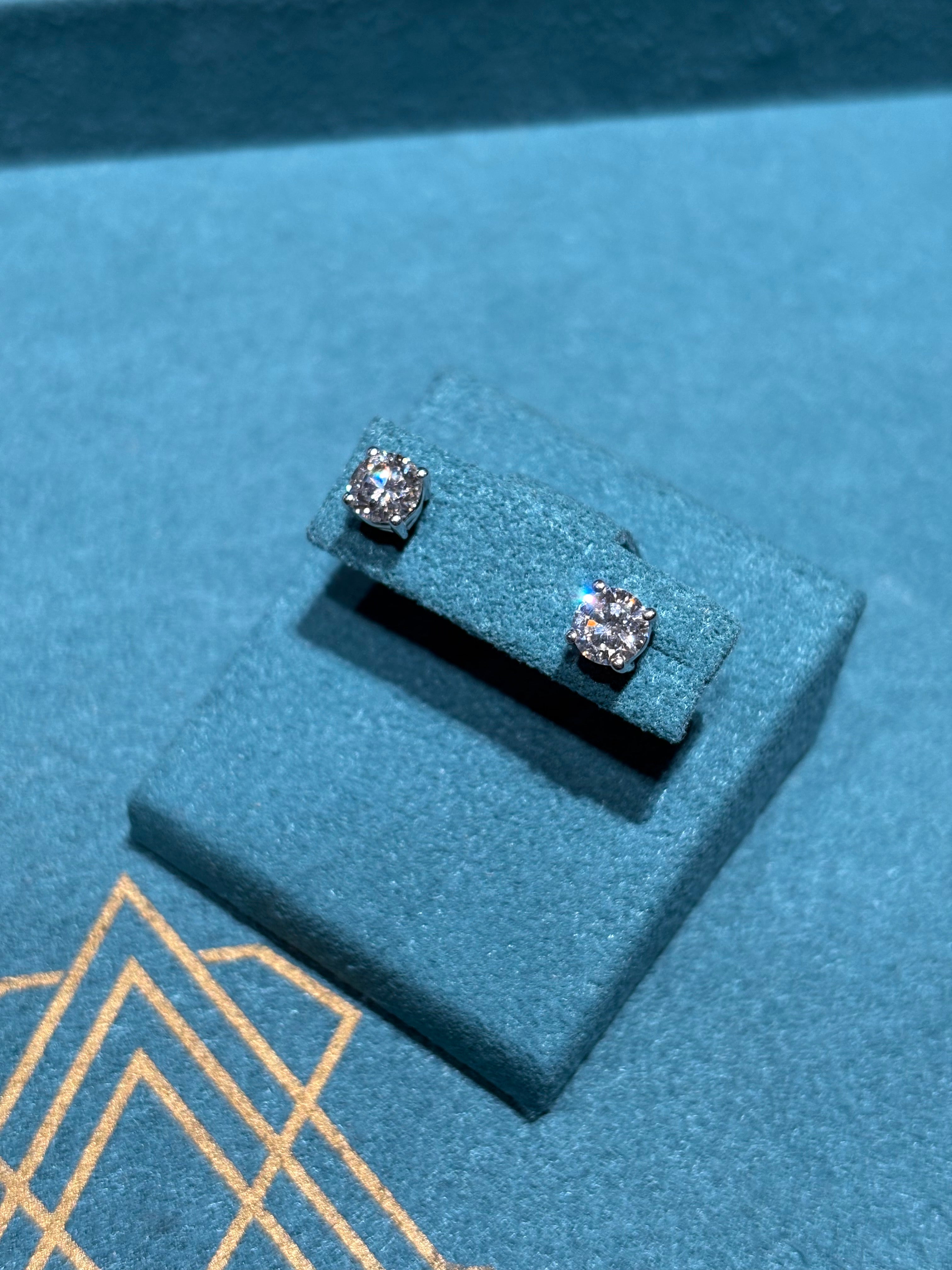 10K White Gold Round Diamond Solitaire Stud Earrings with Square Setting
