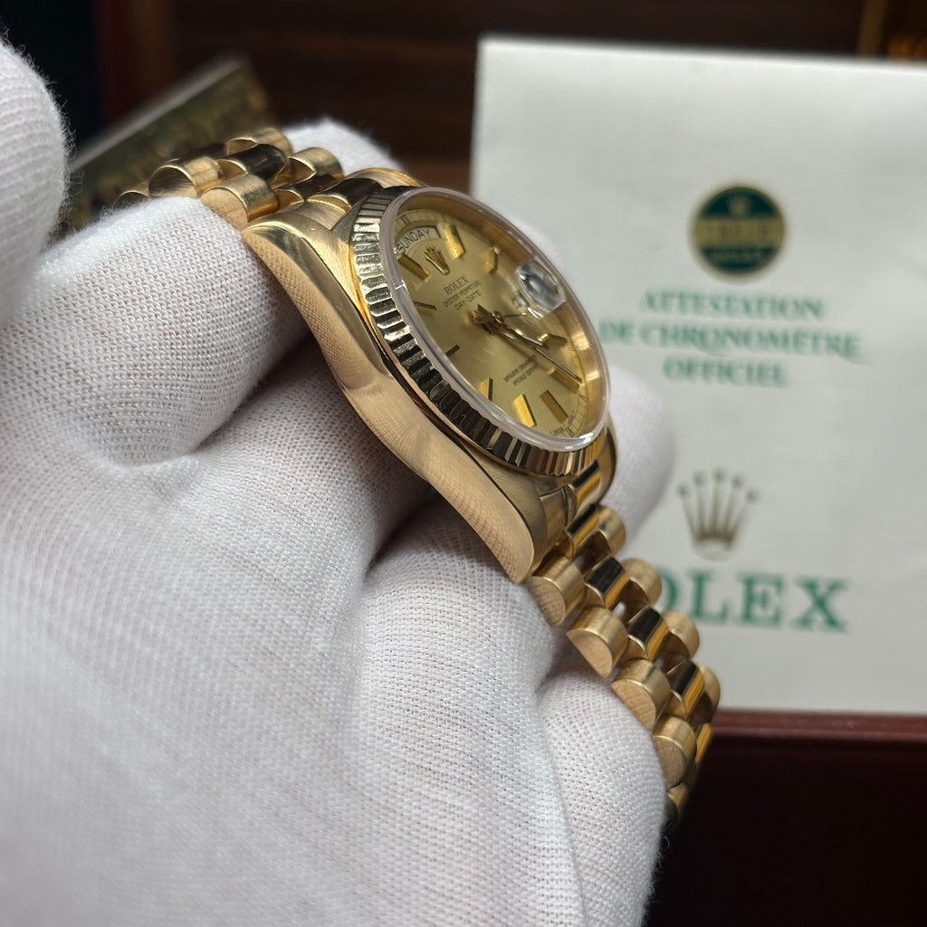Rolex Day-Date 36mm 18K Yellow Gold Champagne Dial Complete Set