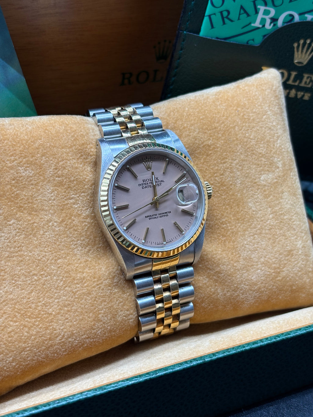 Rolex Datejust 36mm Salmon Dial (Rare specialty dial)